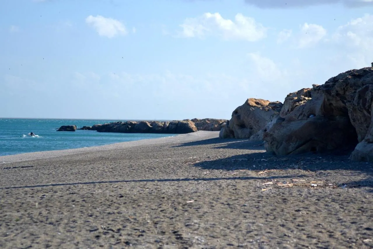 Beach in Duquesa Seaview marina