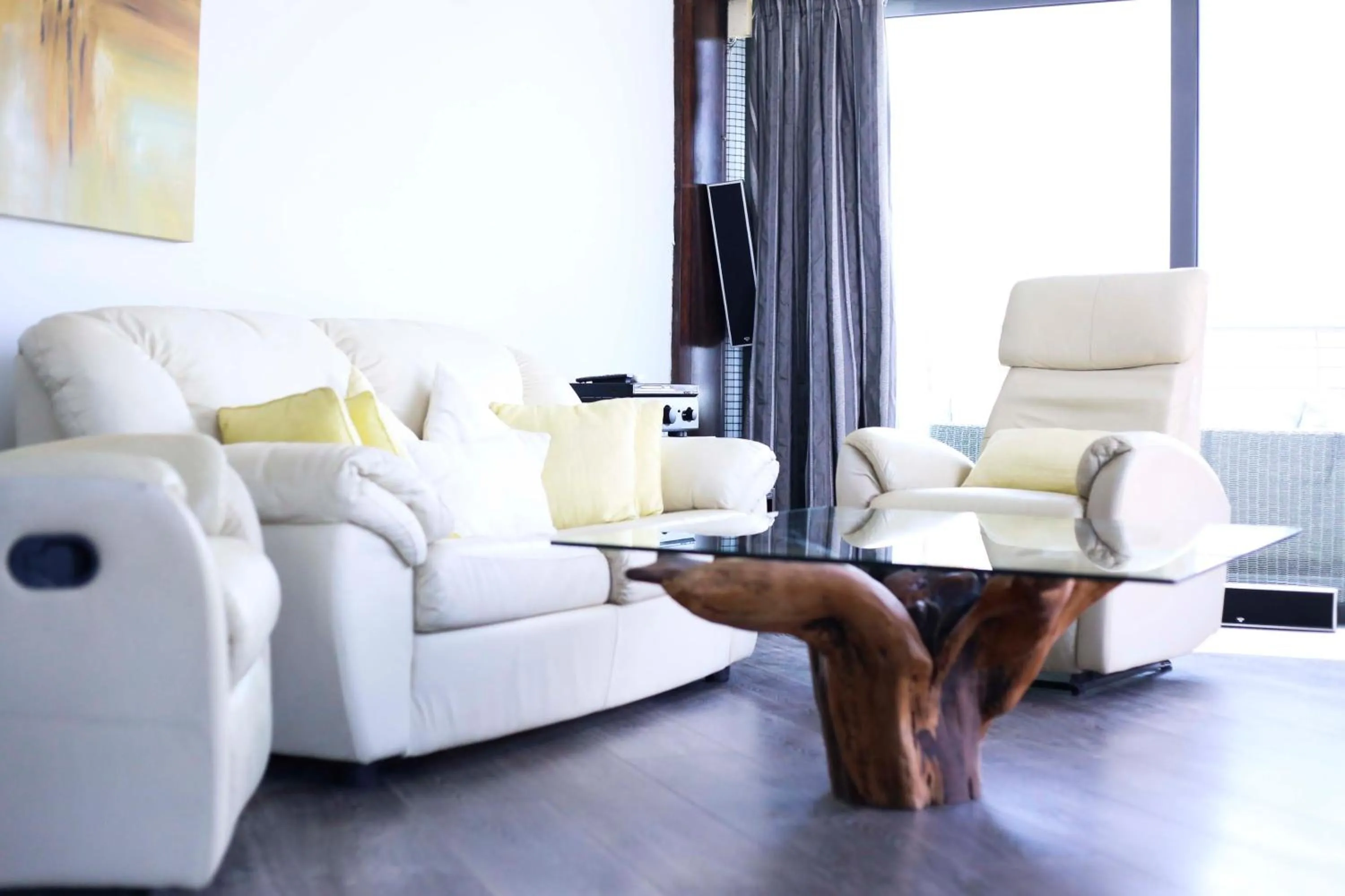 Living room, Seating Area in Pebbles Boutique Aparthotel