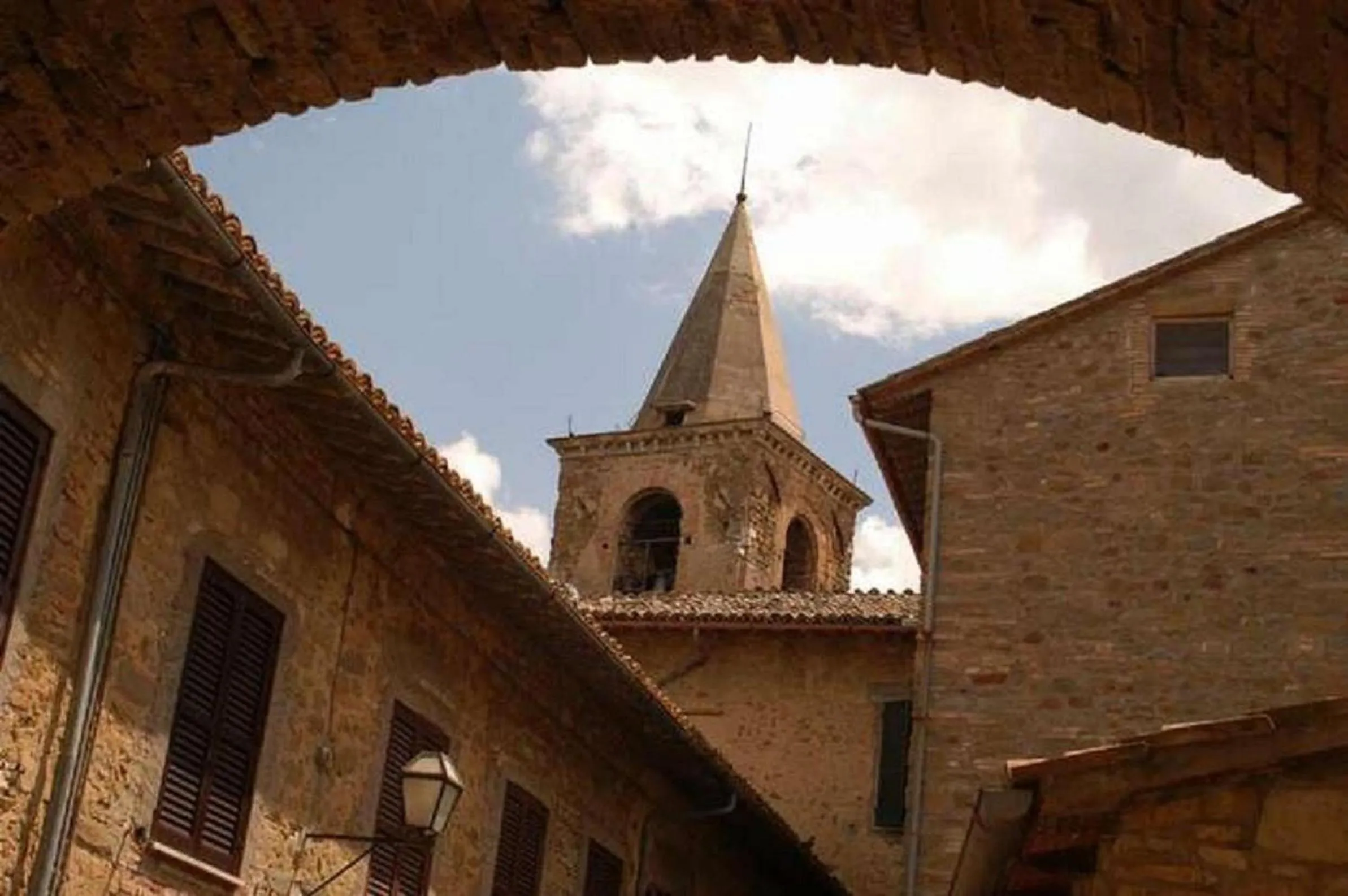 City view in La Piazzetta