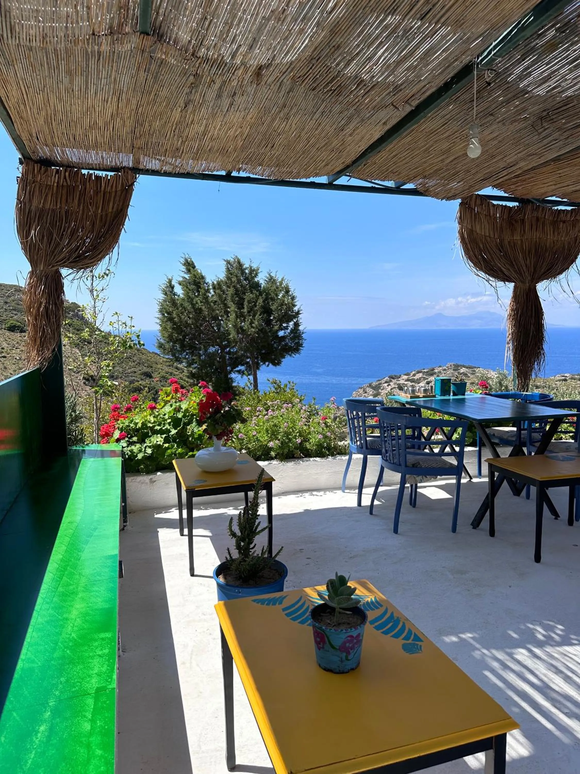 Restaurant/places to eat in Goknar Knidos Eco Hotel & Farm
