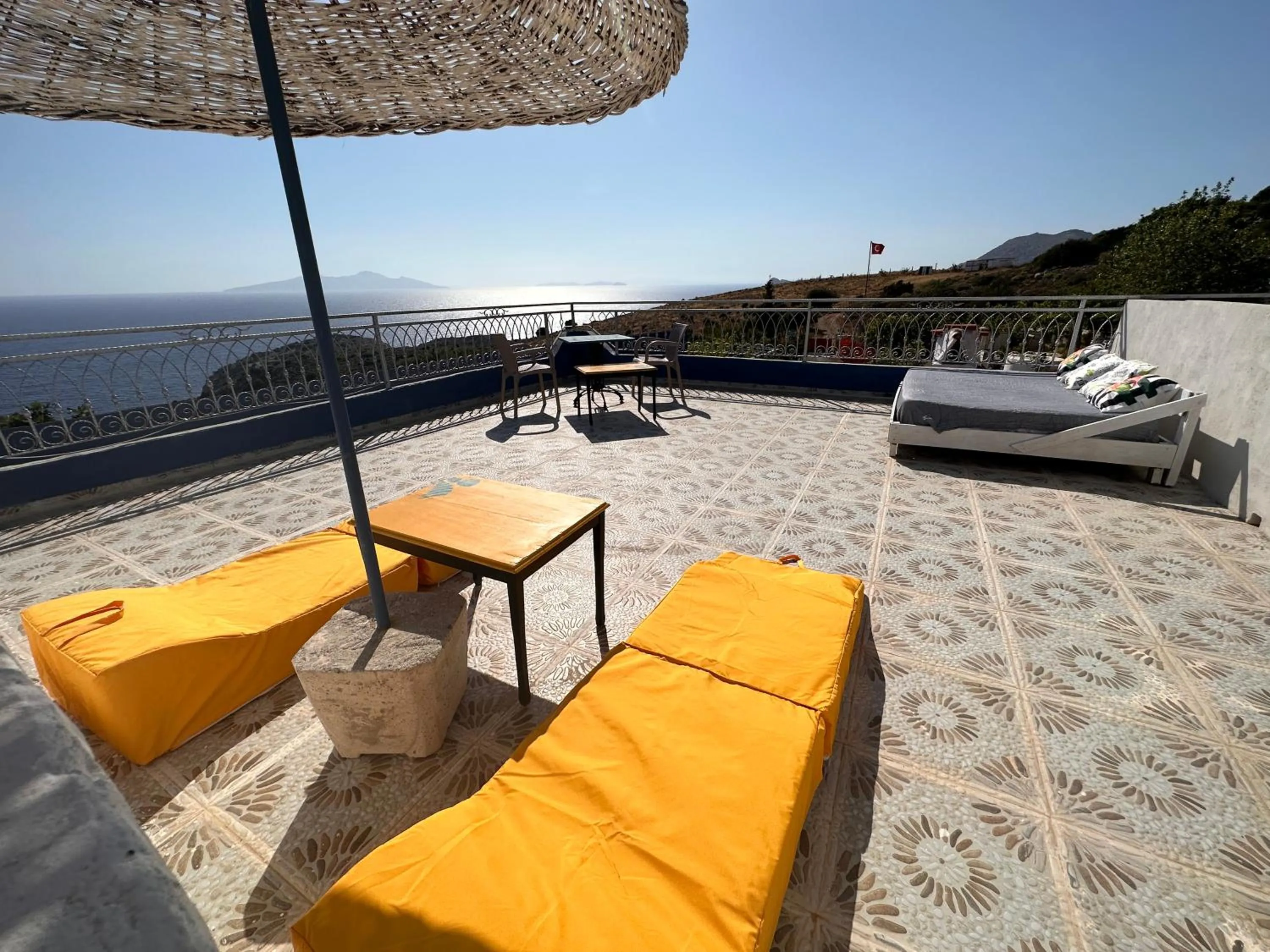 Balcony/Terrace in Goknar Knidos Eco Hotel & Farm