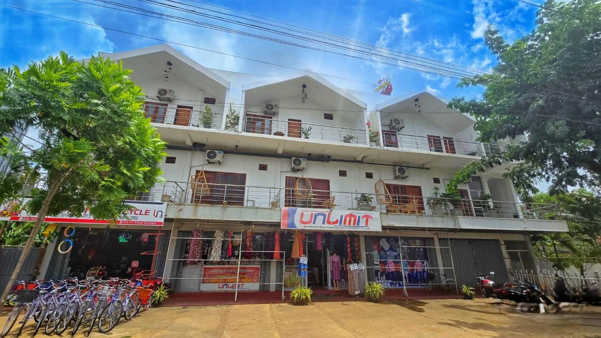 Thisha Hotel & Restaurant