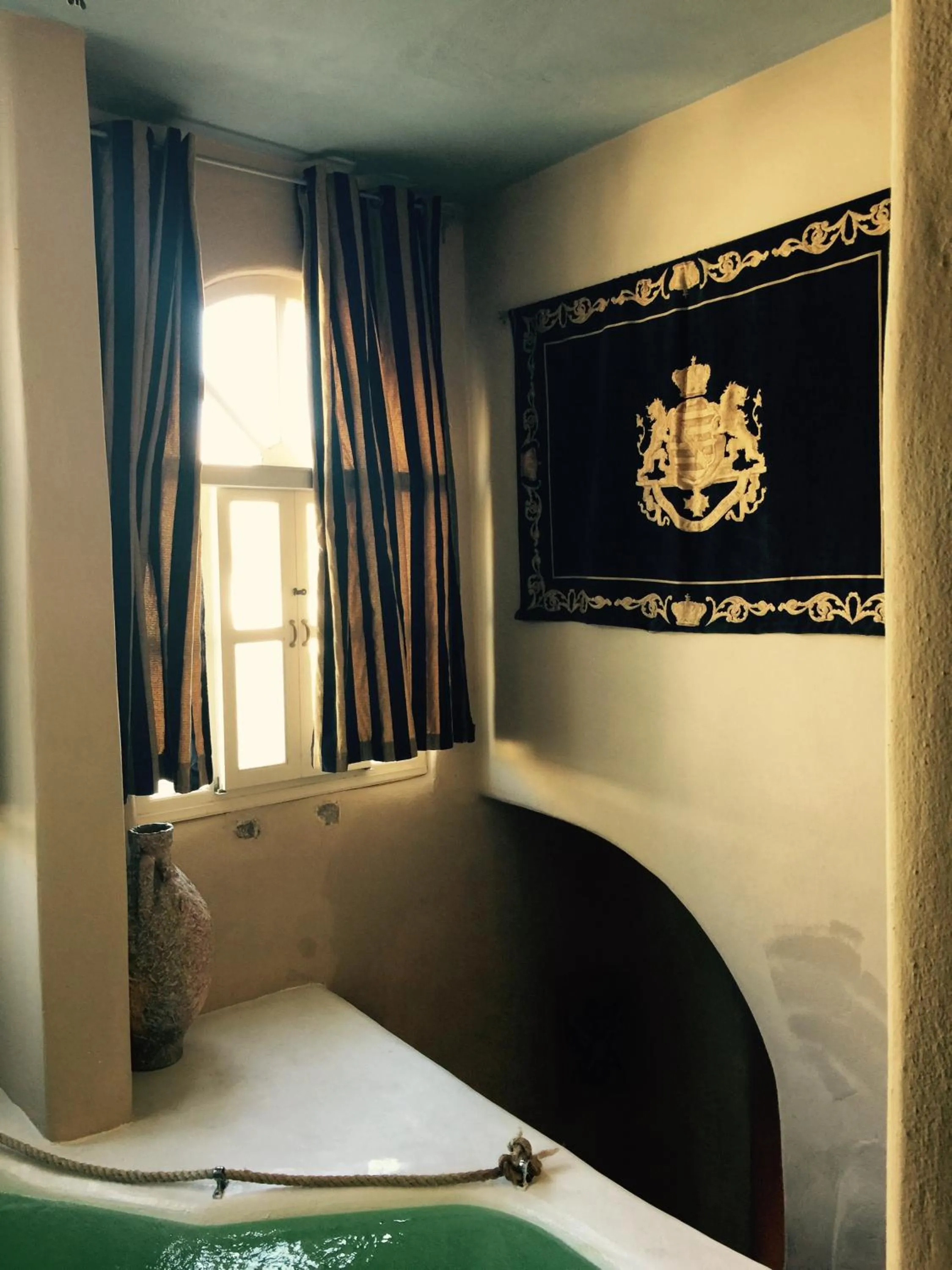 Decorative detail in Timedrops Santorini Villas