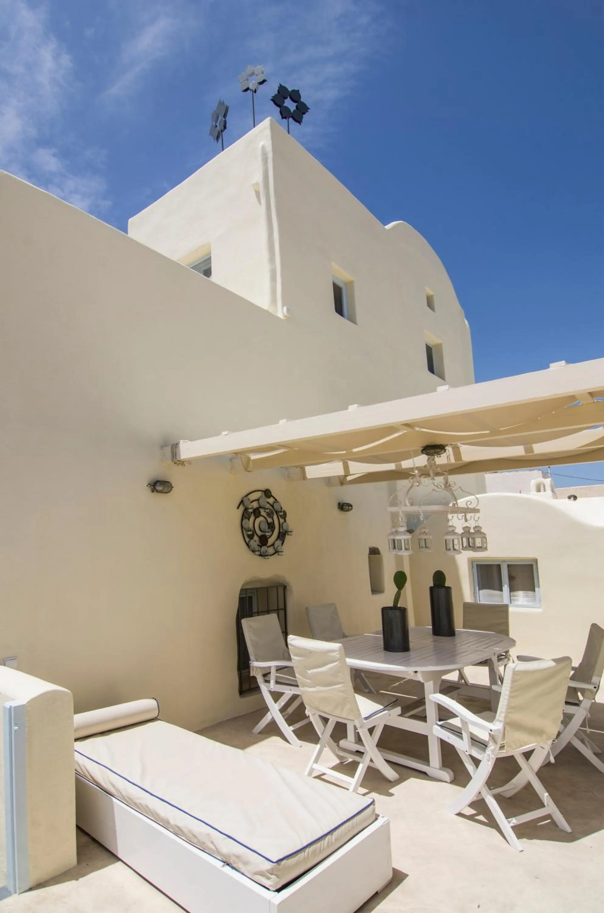 Coffee/tea facilities in Timedrops Santorini Villas