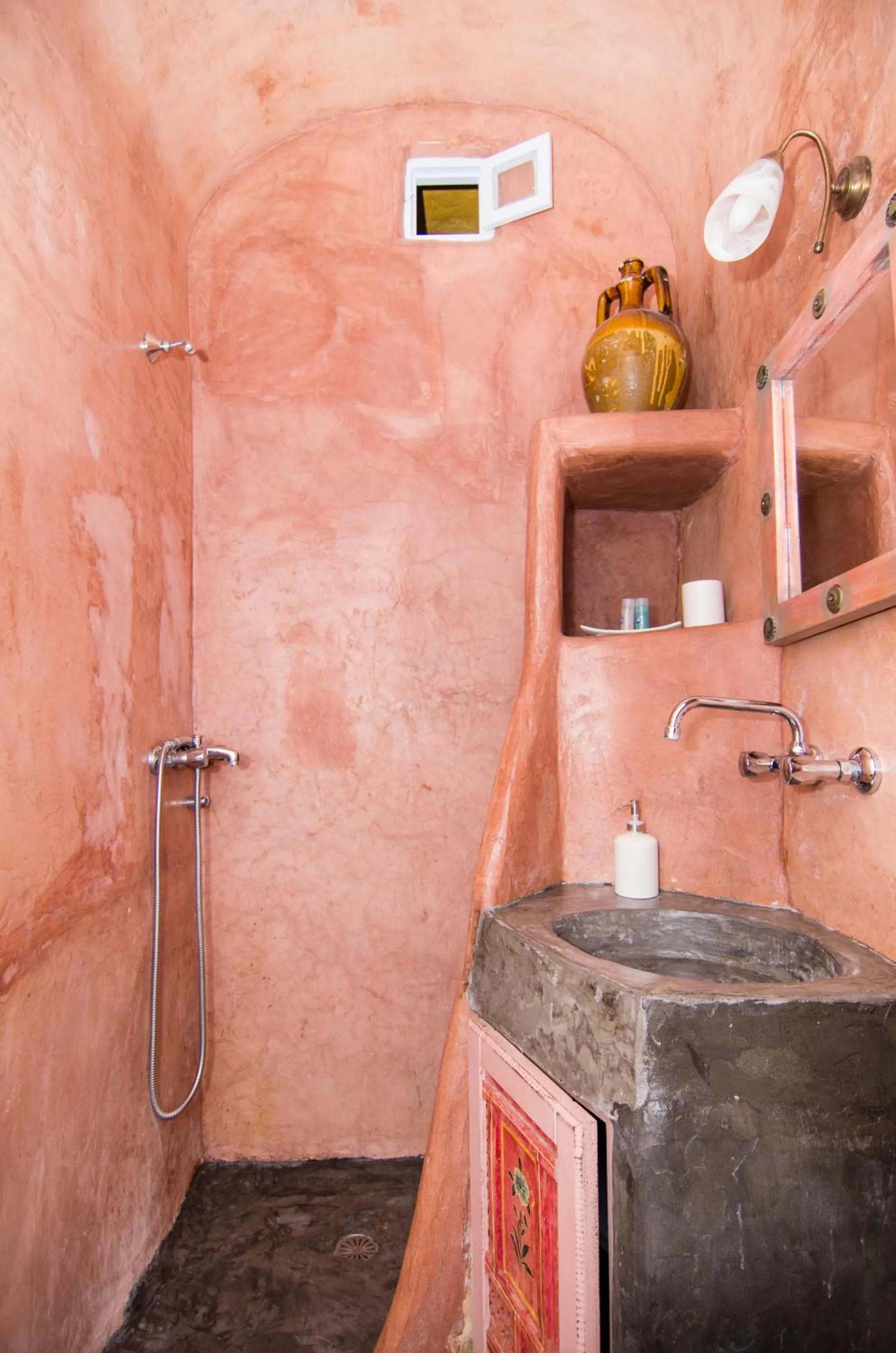 Bathroom in Timedrops Santorini Villas
