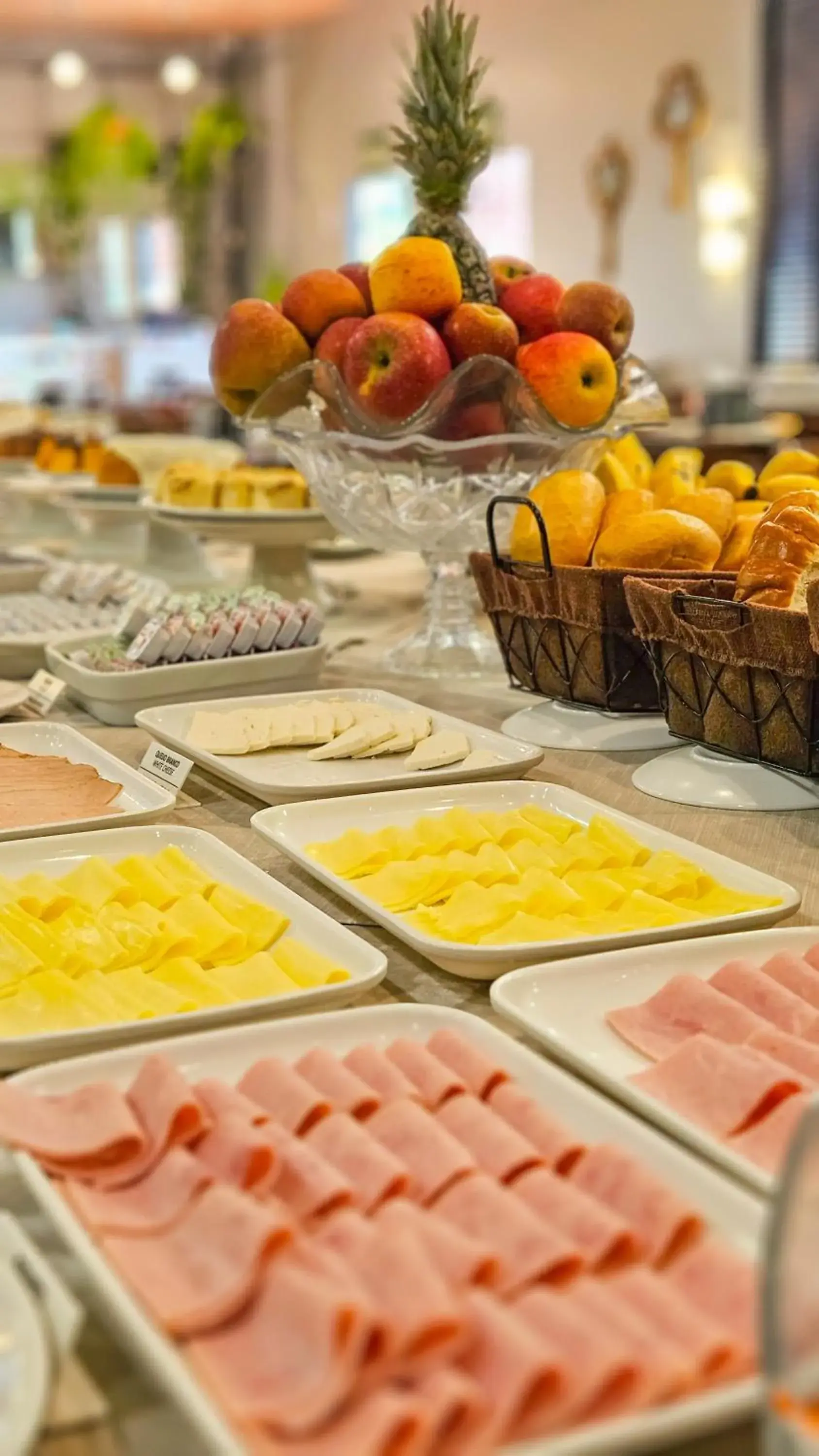 Breakfast in Hotel 10 Joinville Breakfast in Hotel 10 Joinville