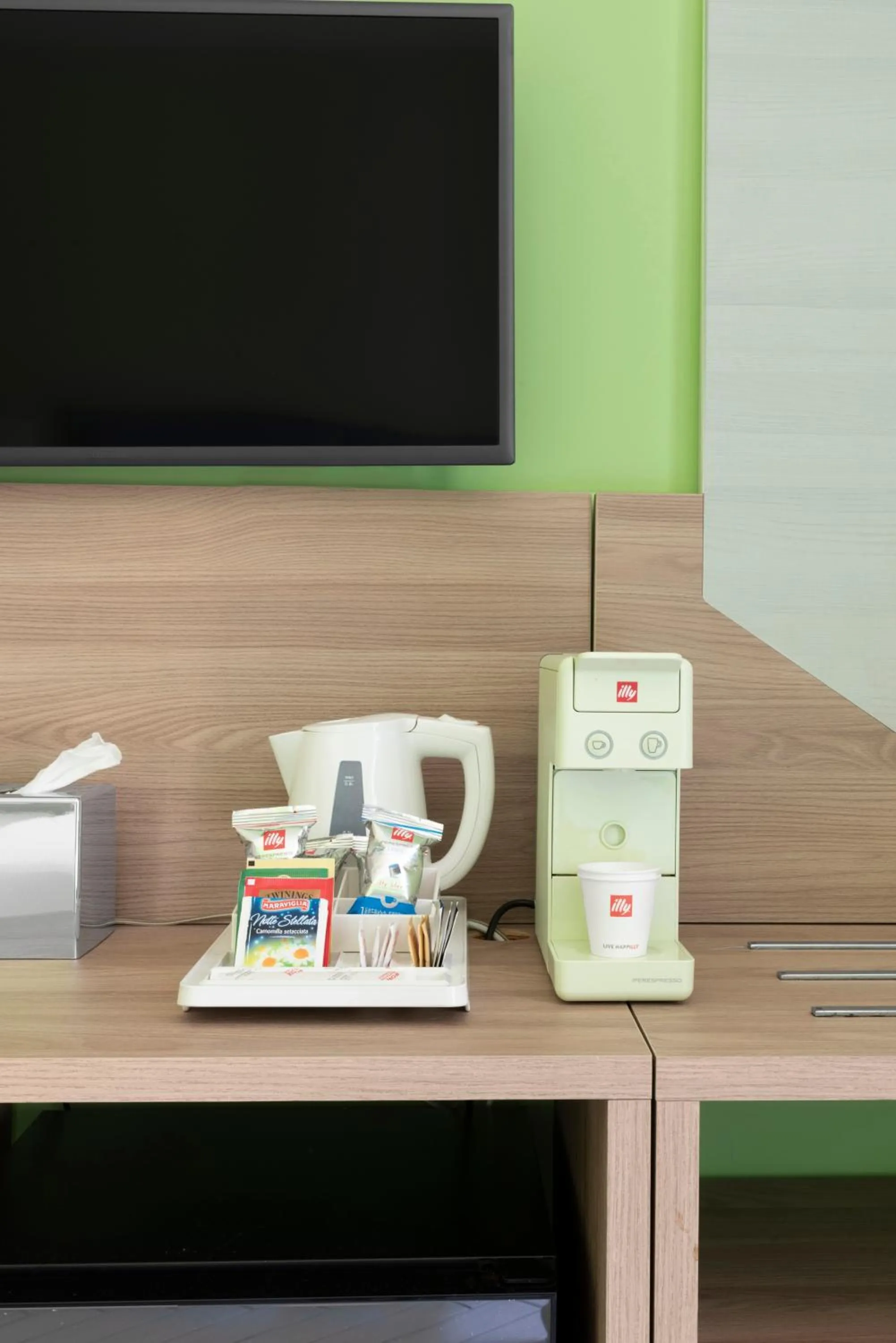 Coffee/tea facilities in Palazzo Tasso