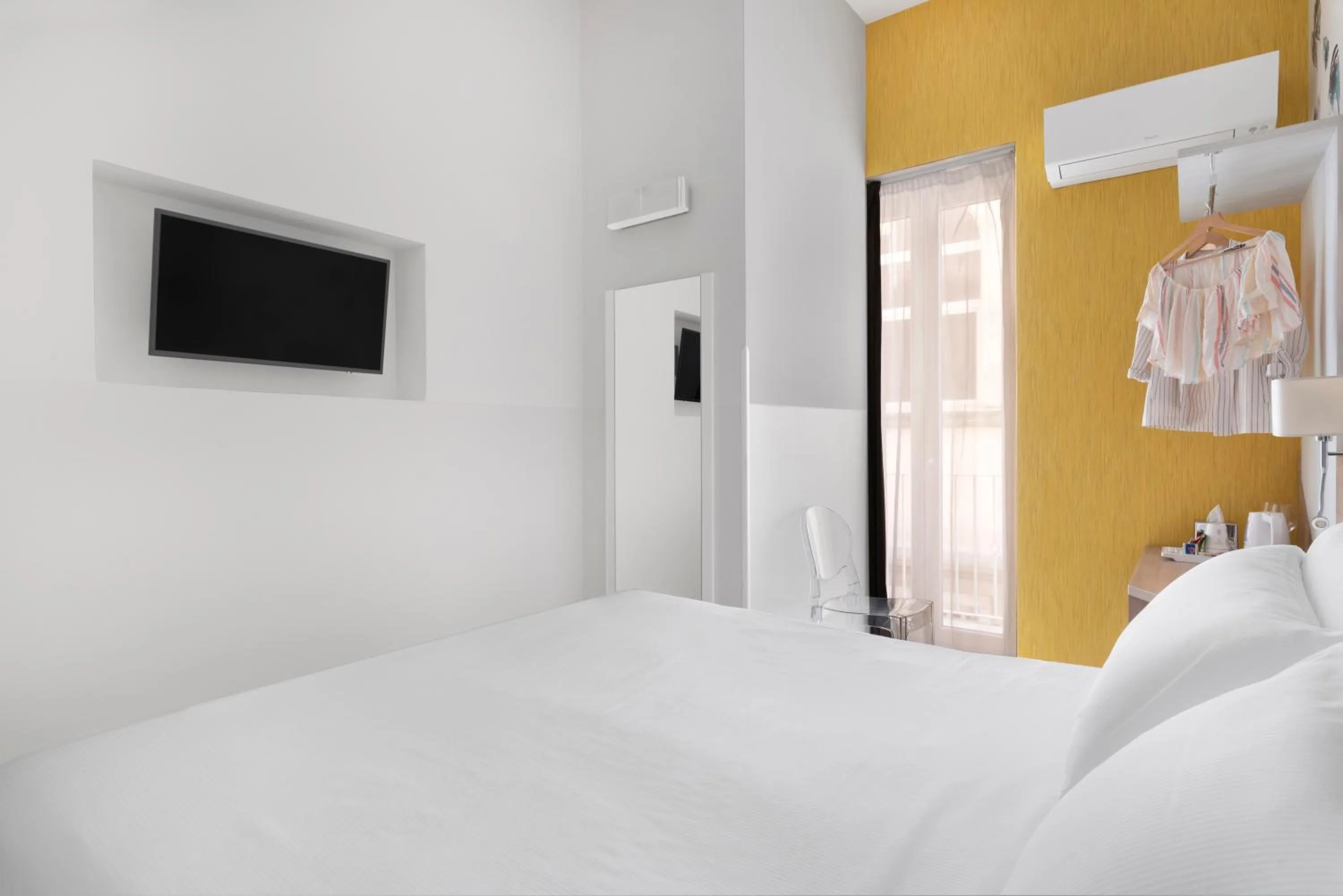 TV and multimedia, Bed in Palazzo Tasso