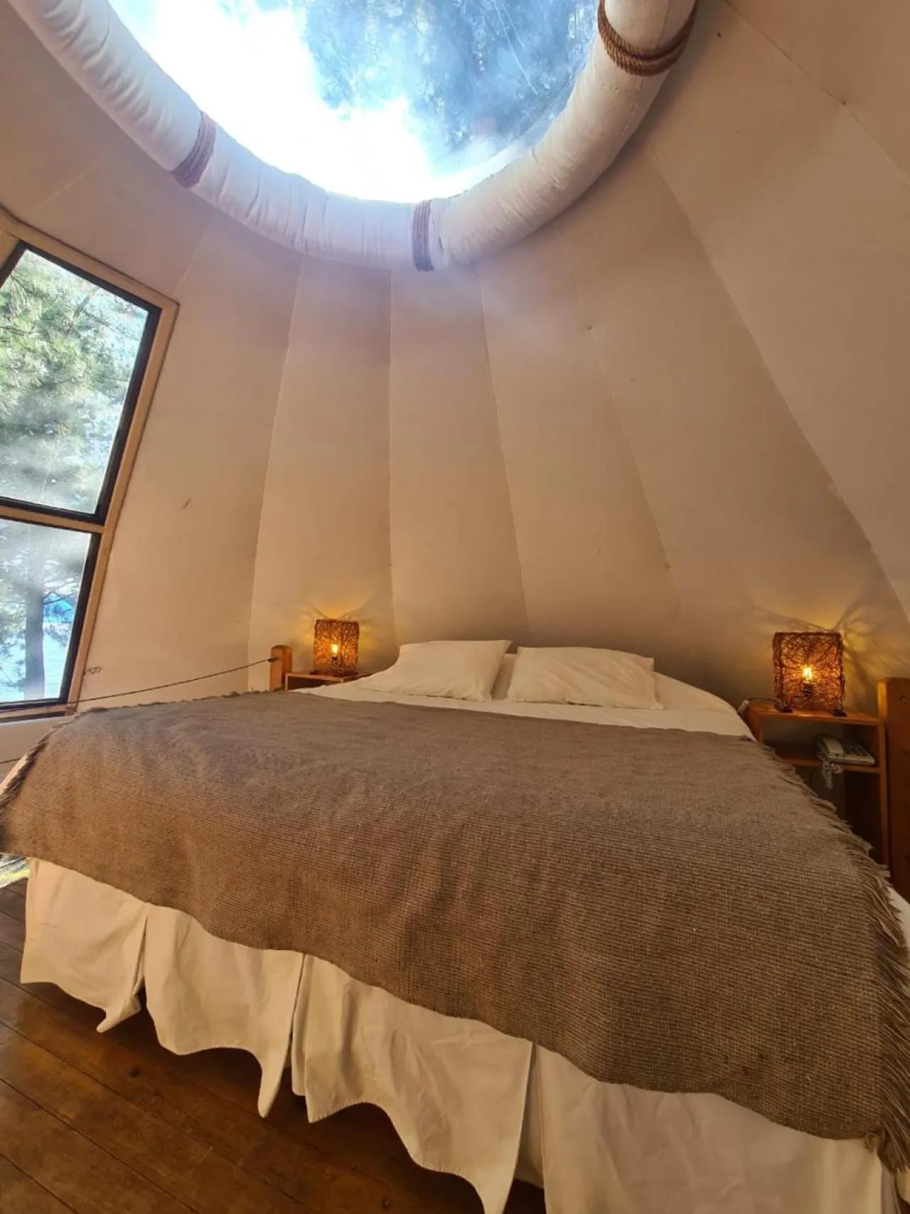 Decorative detail, Bed in Magma Lodge, Pucon