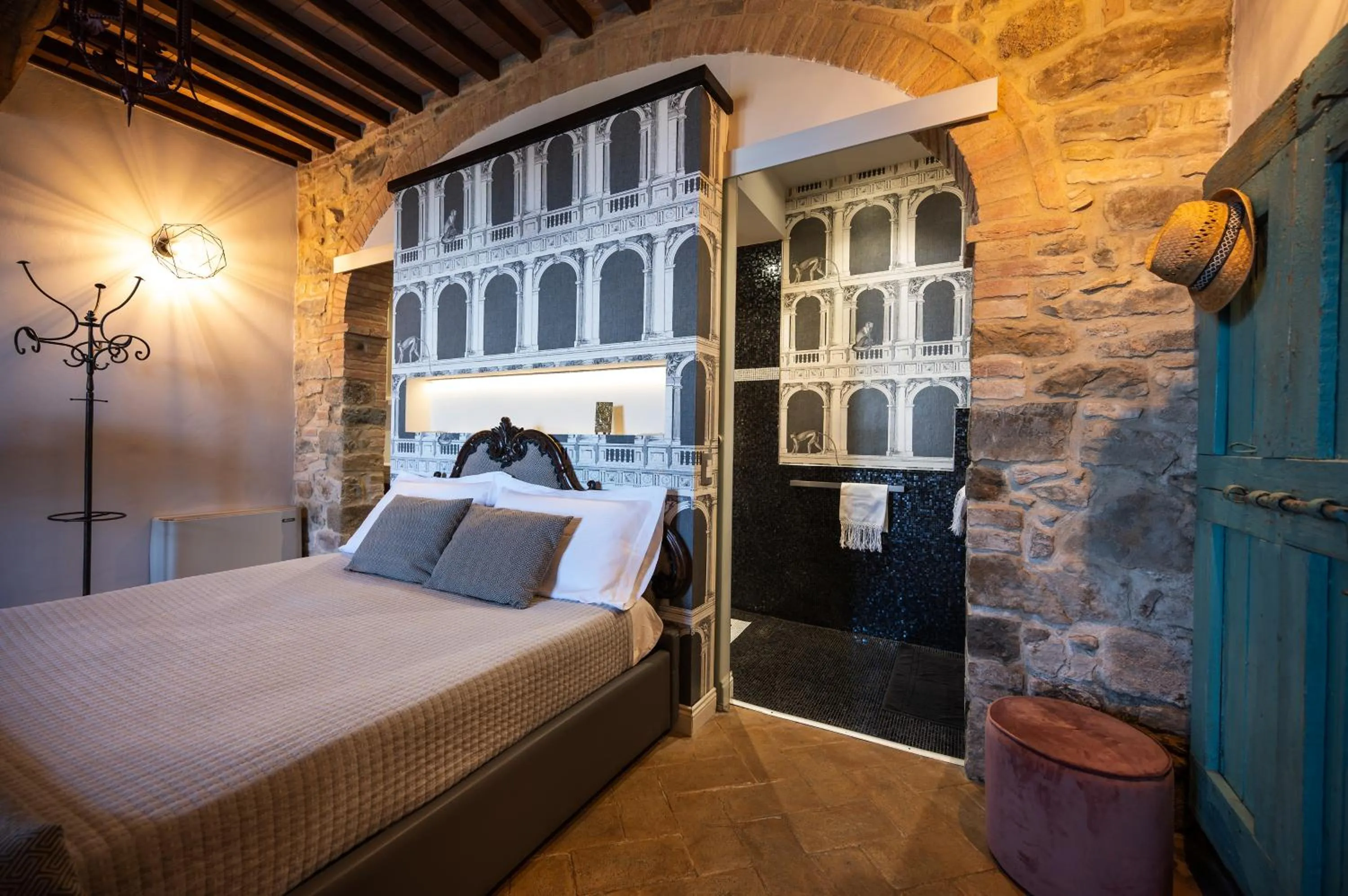 Bedroom, Bed in il burellino