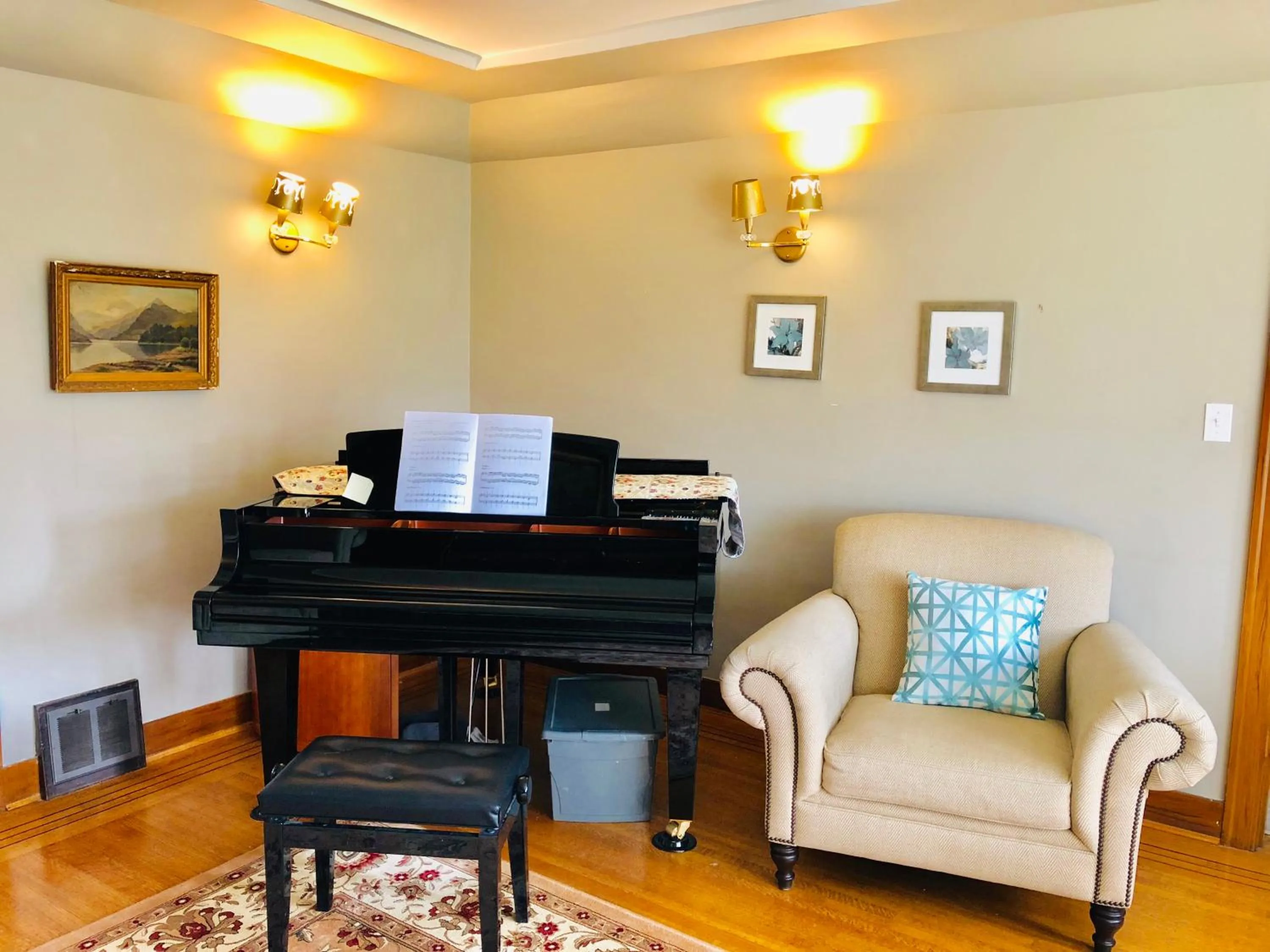 The Sunshine House-Free Parking