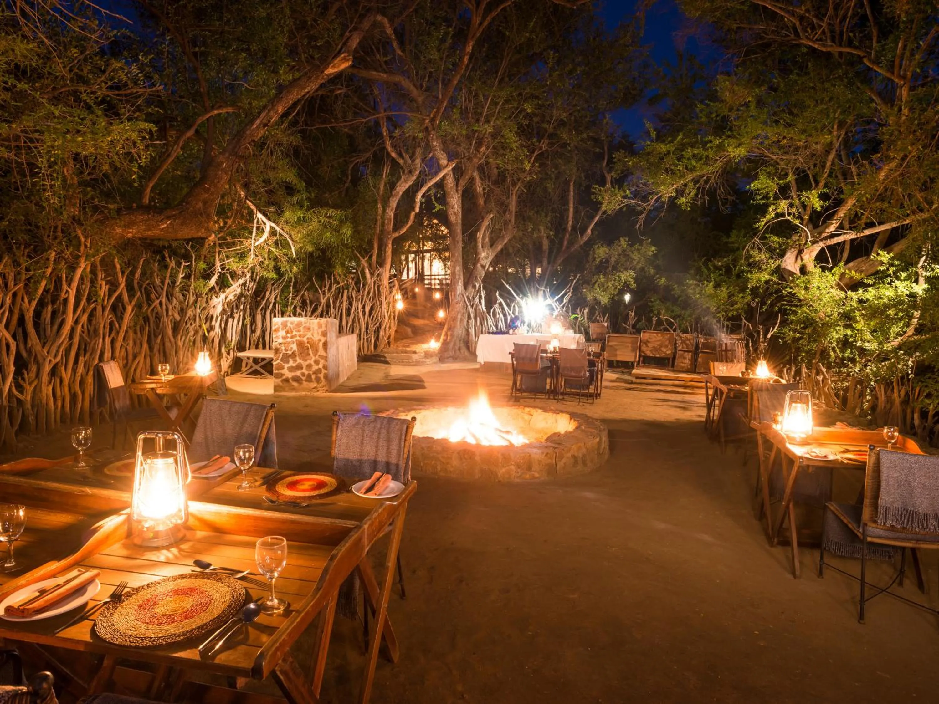 Restaurant/places to eat in aha Thakadu River Camp