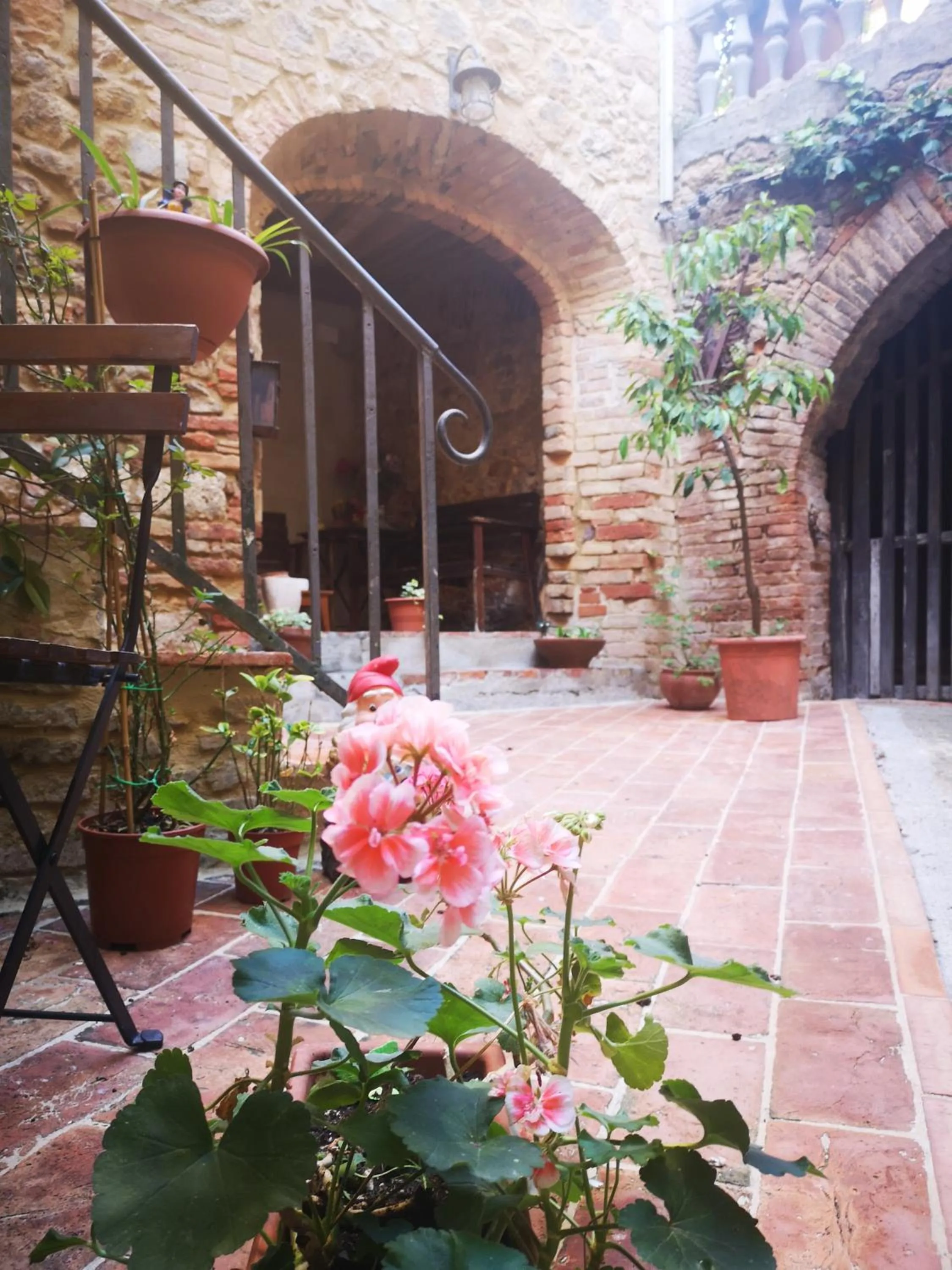 Inner courtyard view in Antico Borgo di Torri