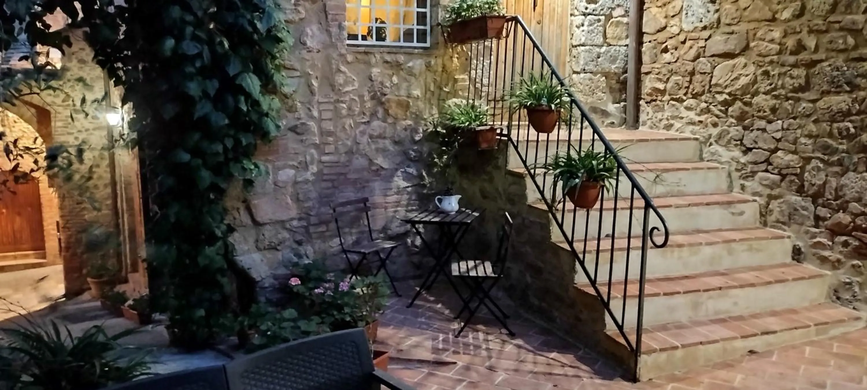 Inner courtyard view in Antico Borgo di Torri