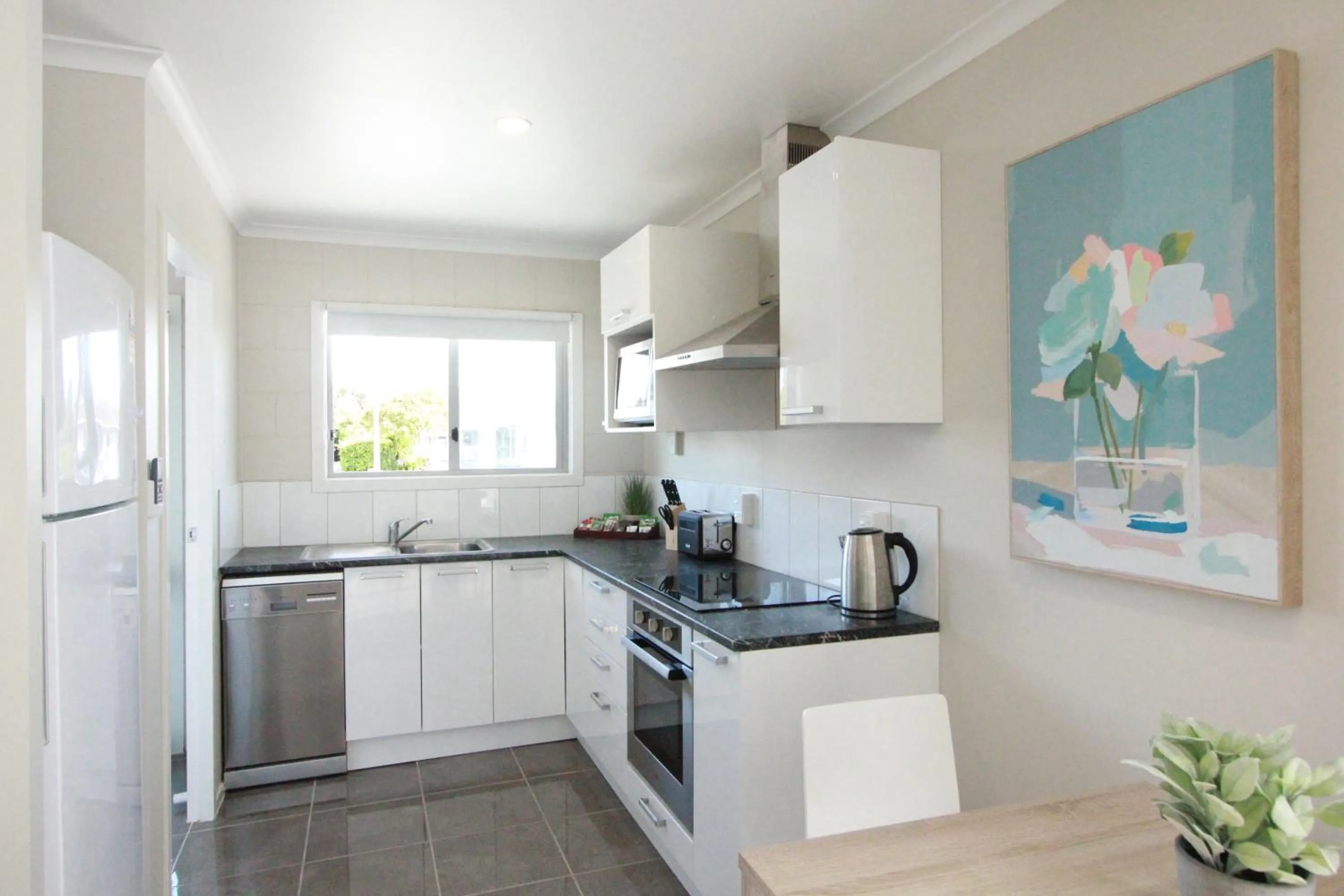 Two-Bedroom Apartment in Rose Apartments Unit 1 Central Rotorua-Accommodation&Spa