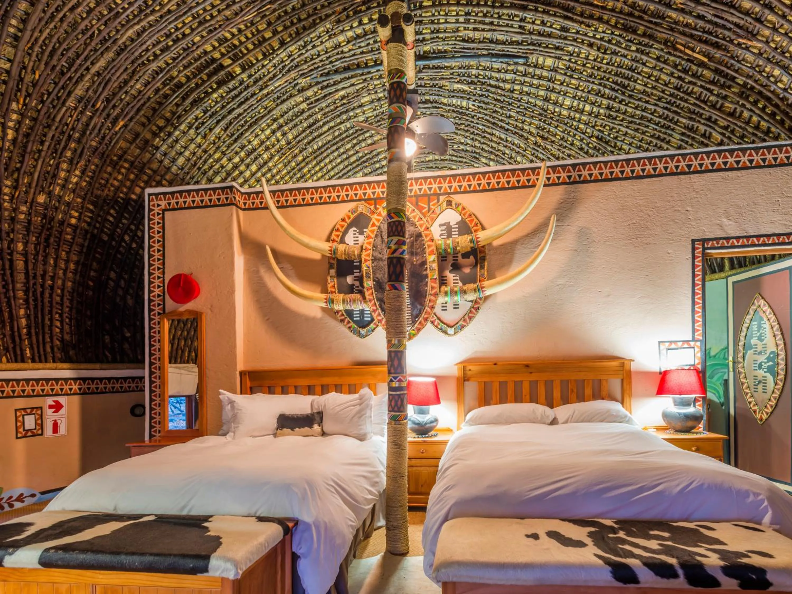 Bedroom, Bed in aha Lesedi African Lodge & Cultural Village