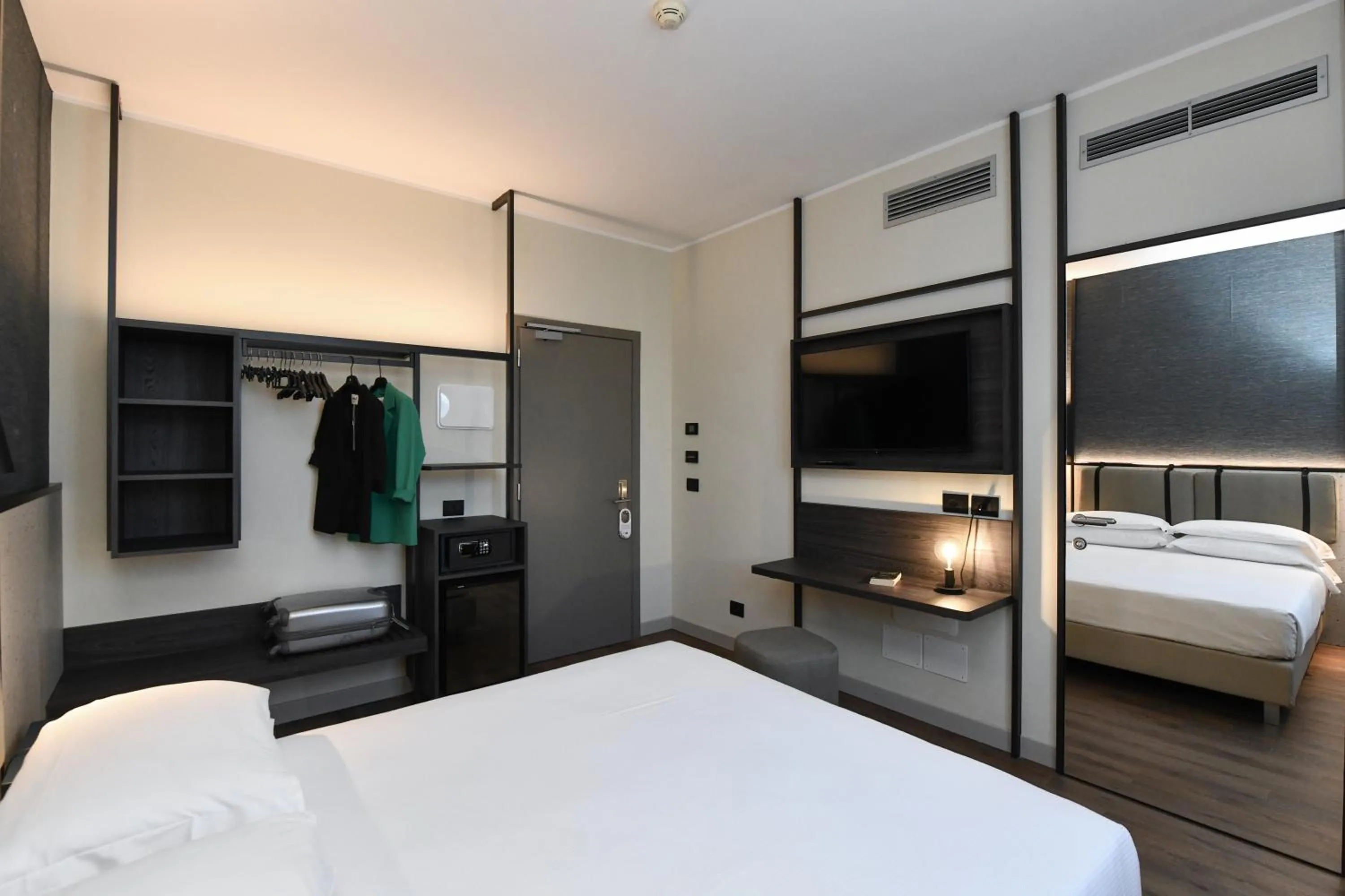 Bedroom, Bed in Hotel Eden