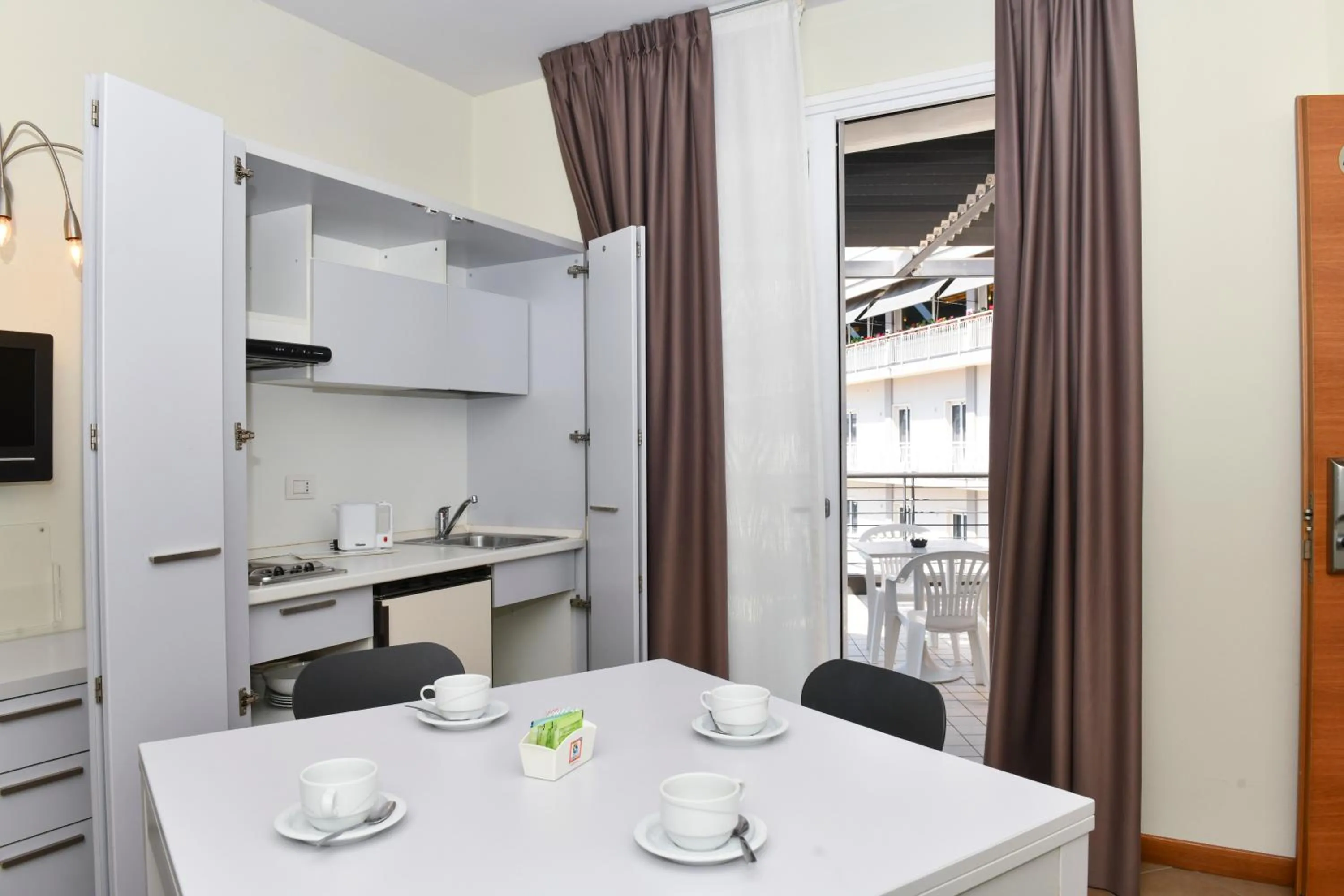 Kitchen or kitchenette in Hotel Eden