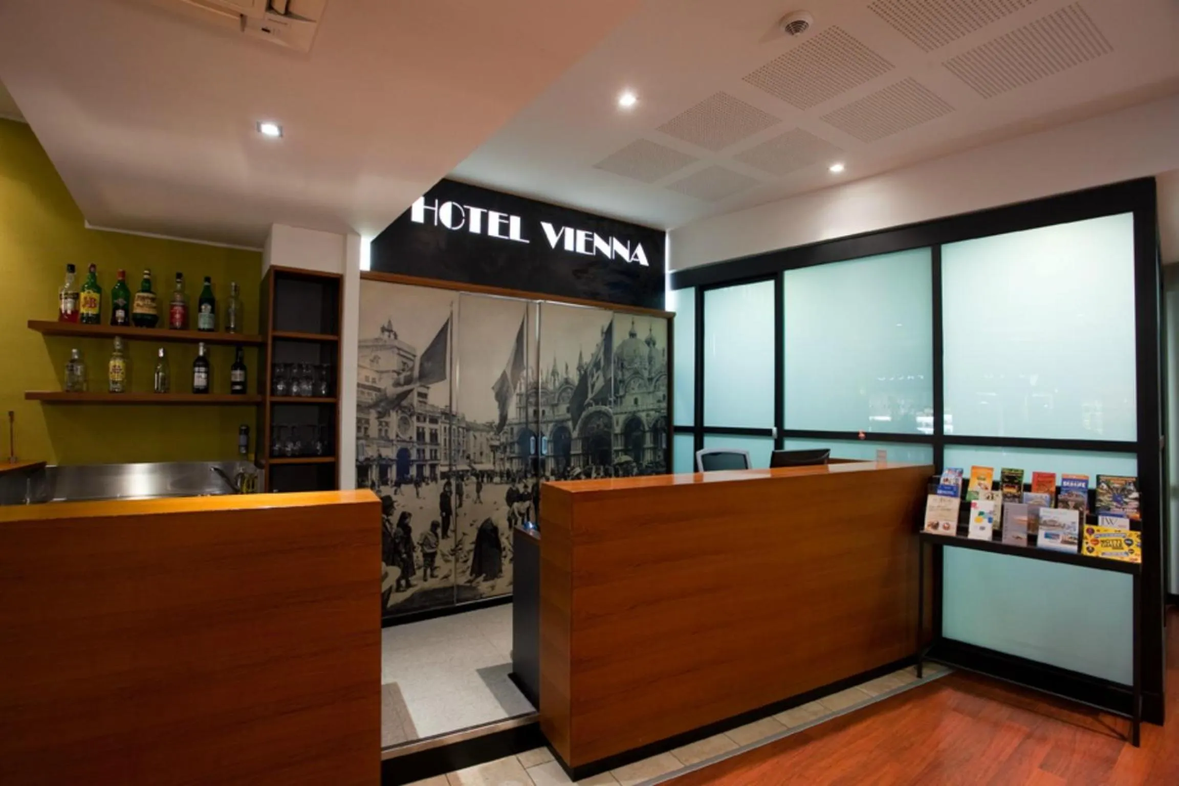 Lobby or reception in Hotel Vienna