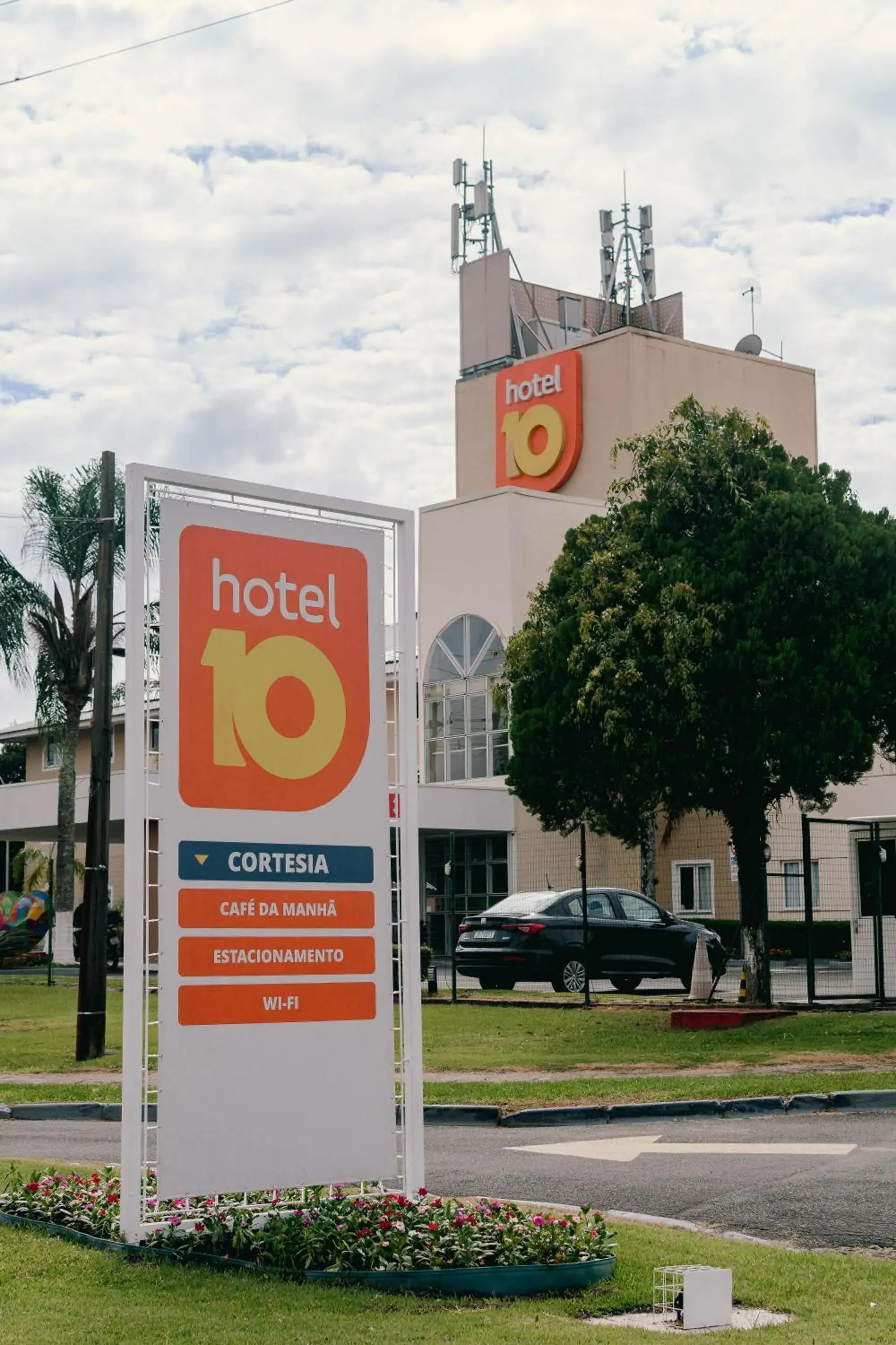 Property building in Hotel 10 Curitiba Property building in Hotel 10 Curitiba