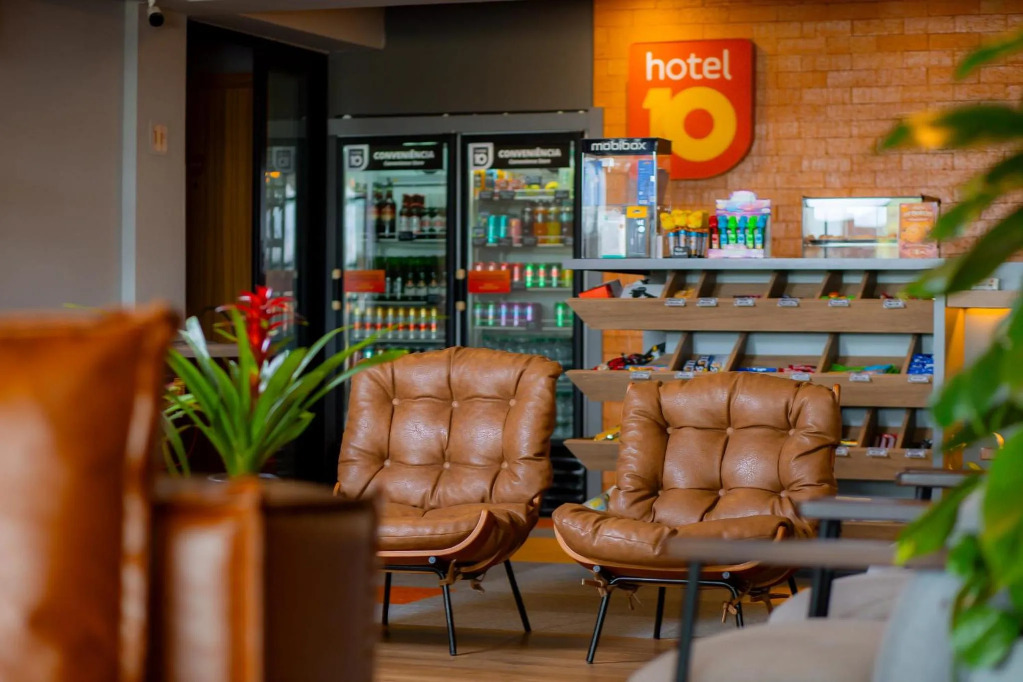 Seating area in Hotel 10 Curitiba