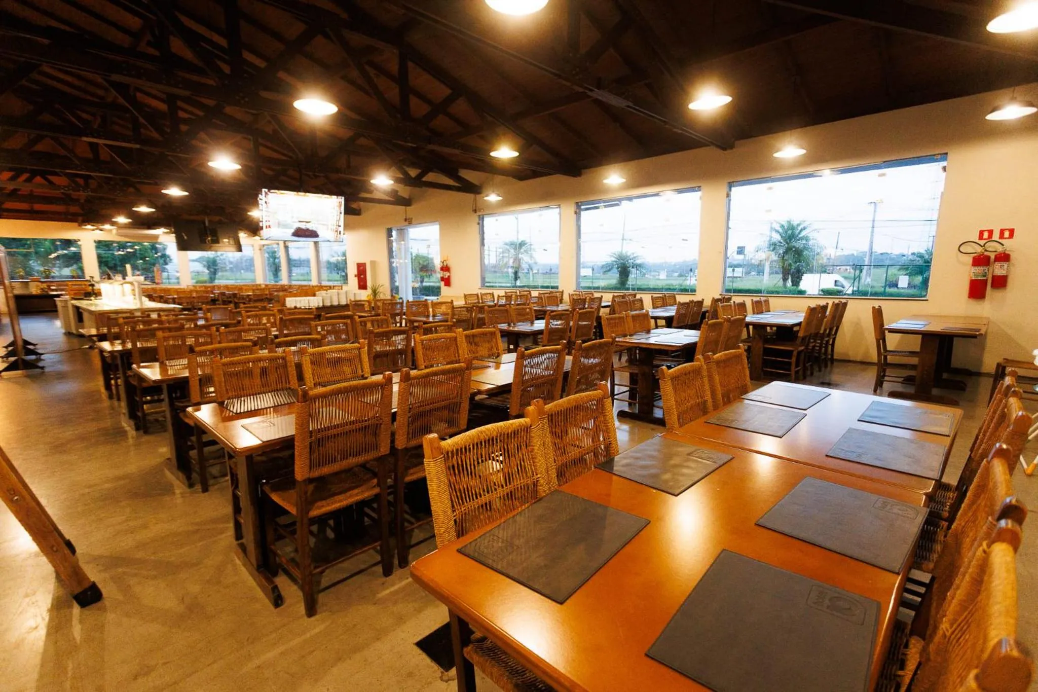 Restaurant/places to eat in Hotel 10 Curitiba