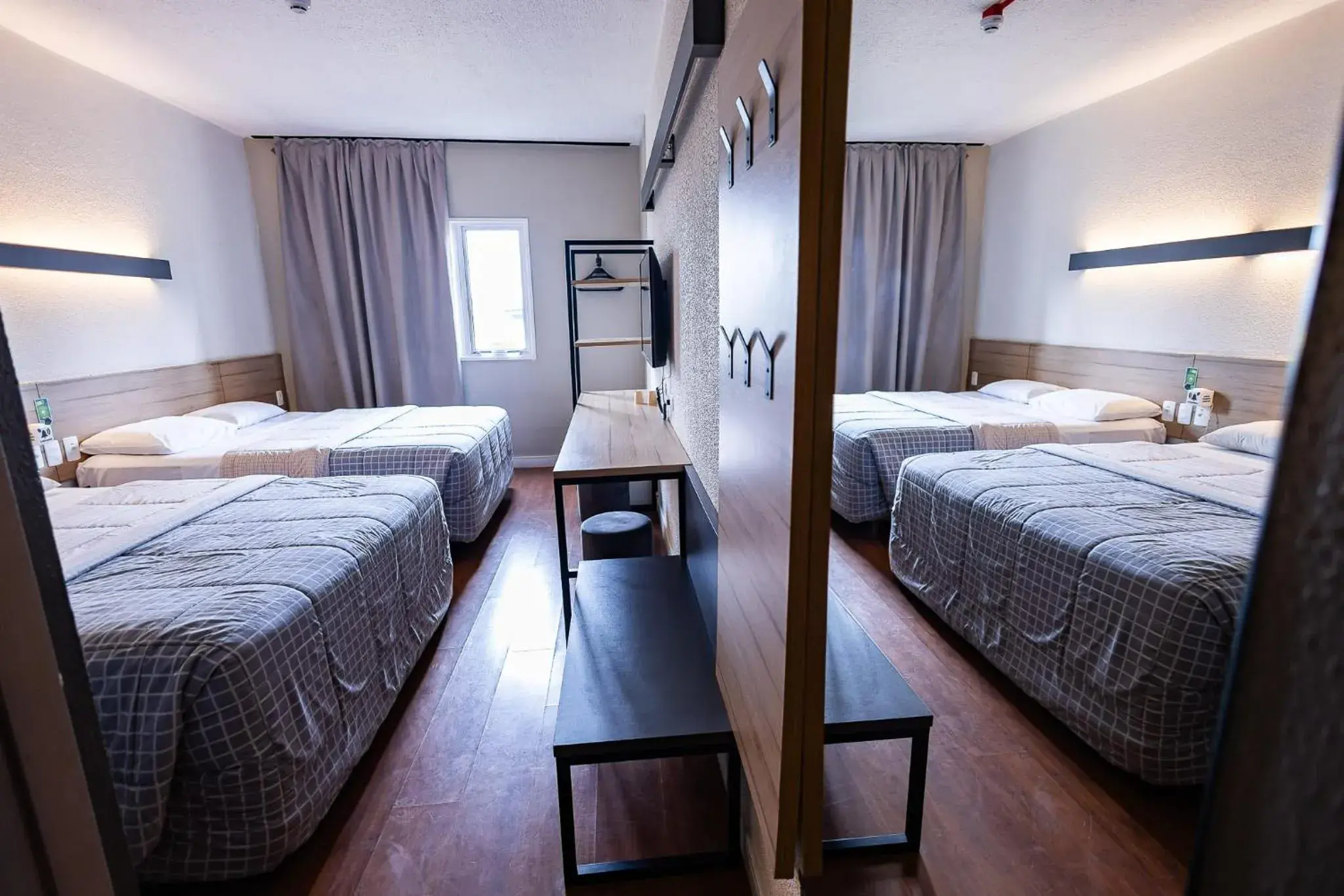 Bedroom, Bed in Hotel 10 Curitiba Bedroom, Bed in Hotel 10 Curitiba