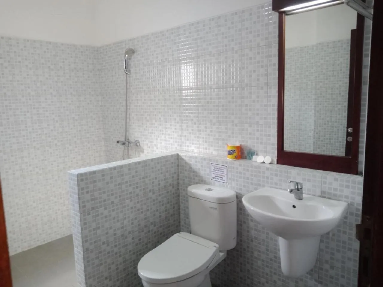 Bathroom in Marrakesh Inn