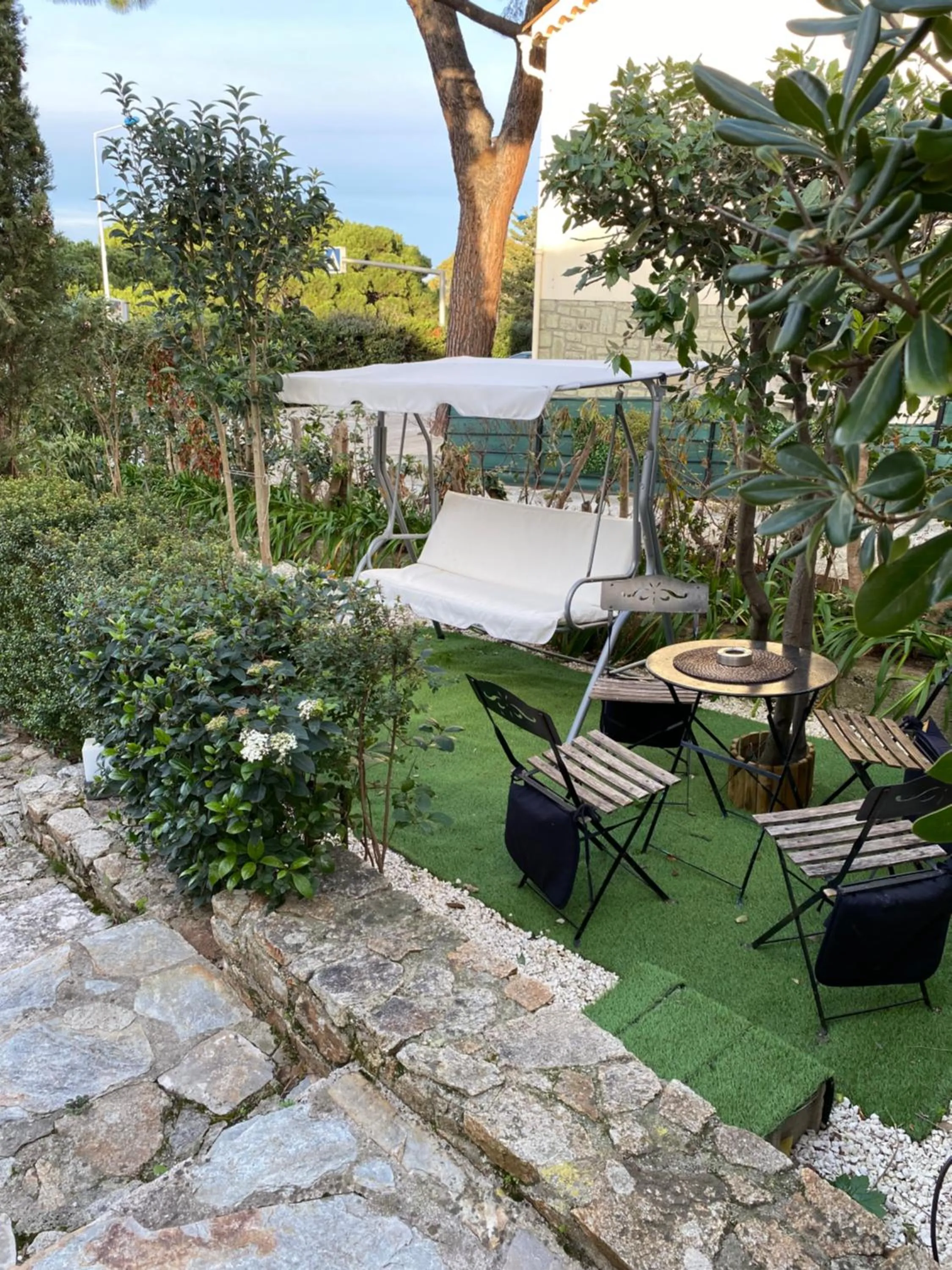 Patio in Hôtel Villa Maya - Golfe de Saint-Tropez