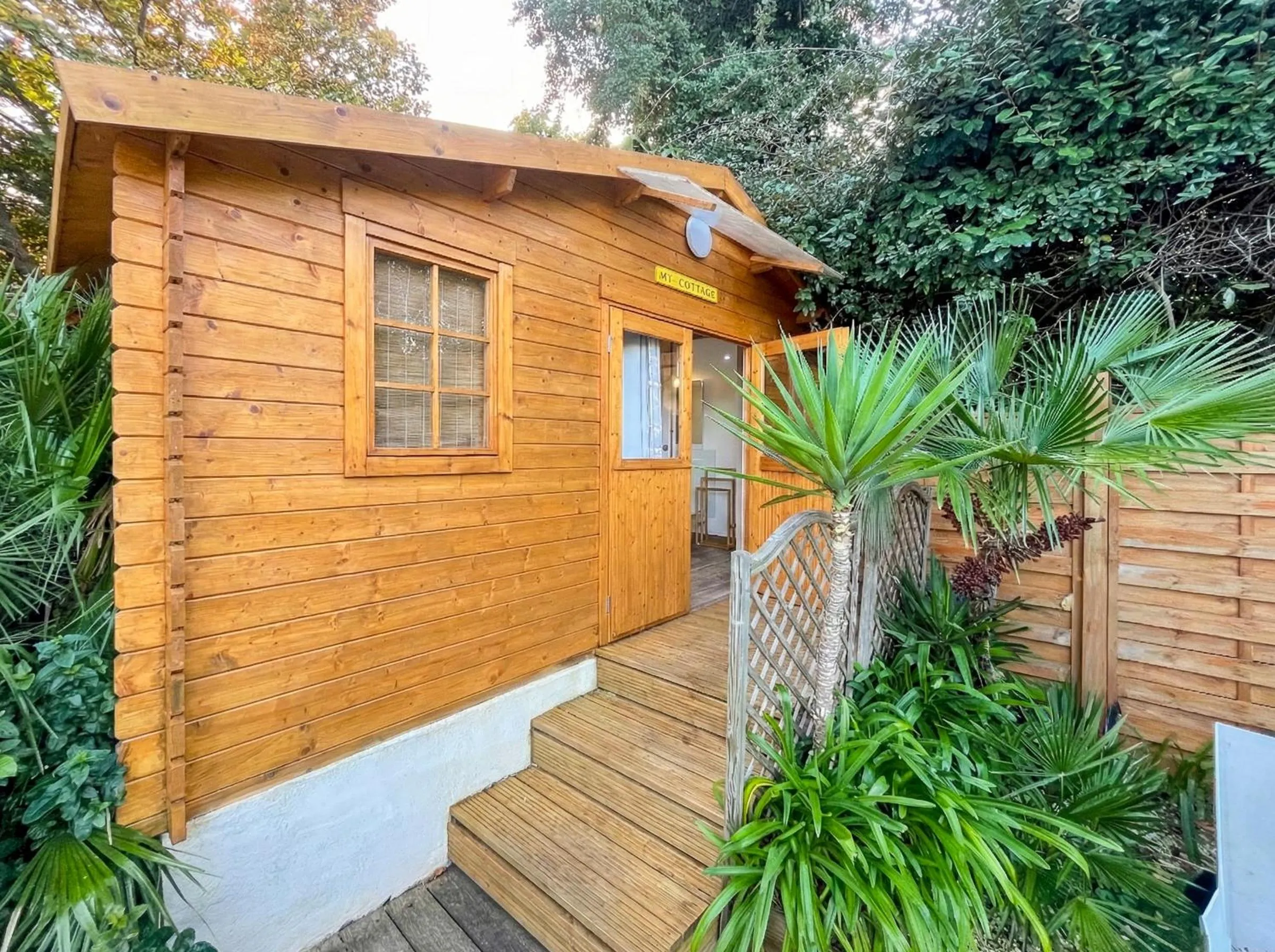 Garden in Hôtel Villa Maya - Golfe de Saint-Tropez
