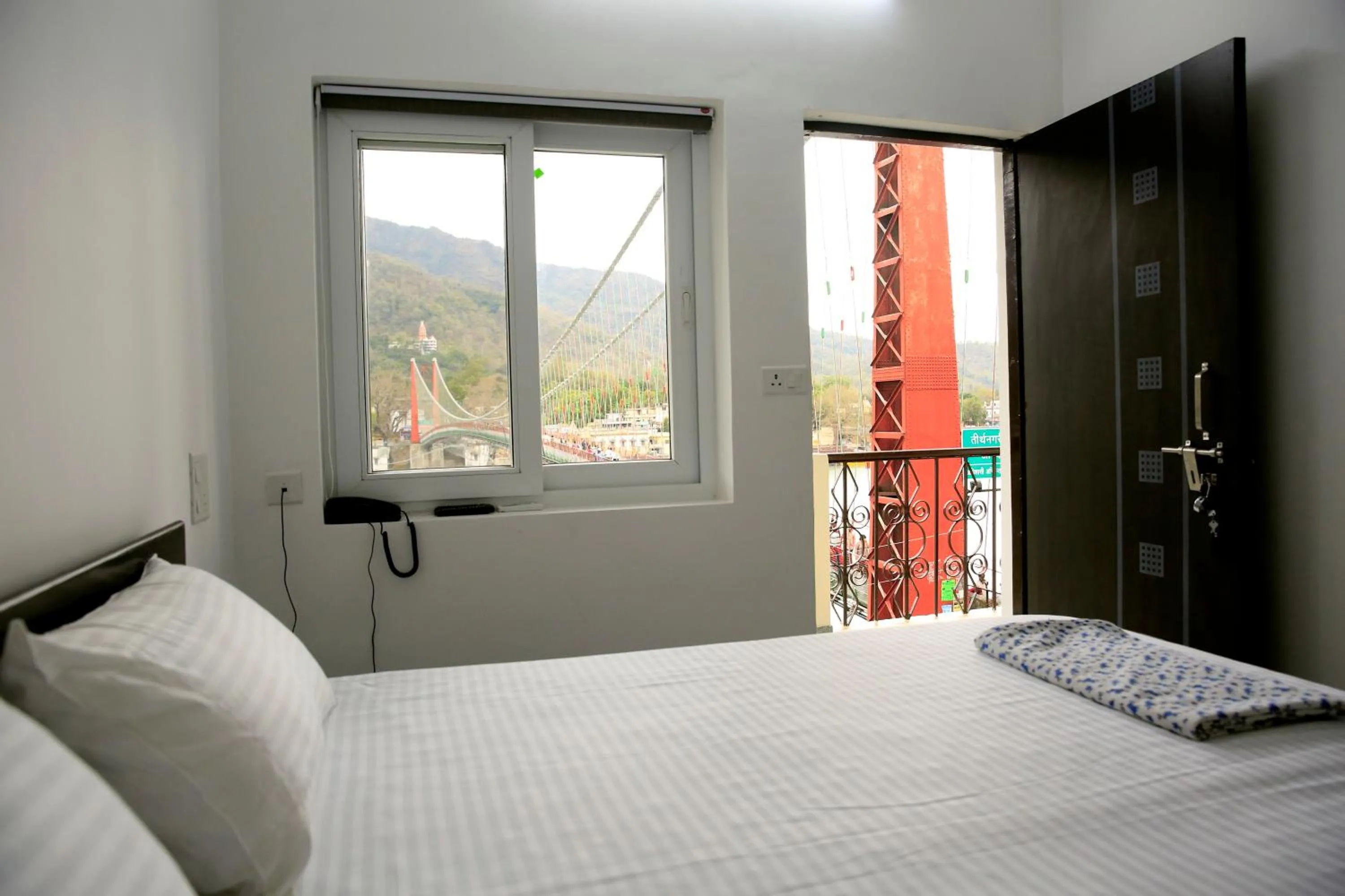 River view, Bed in Sanidhya Inn