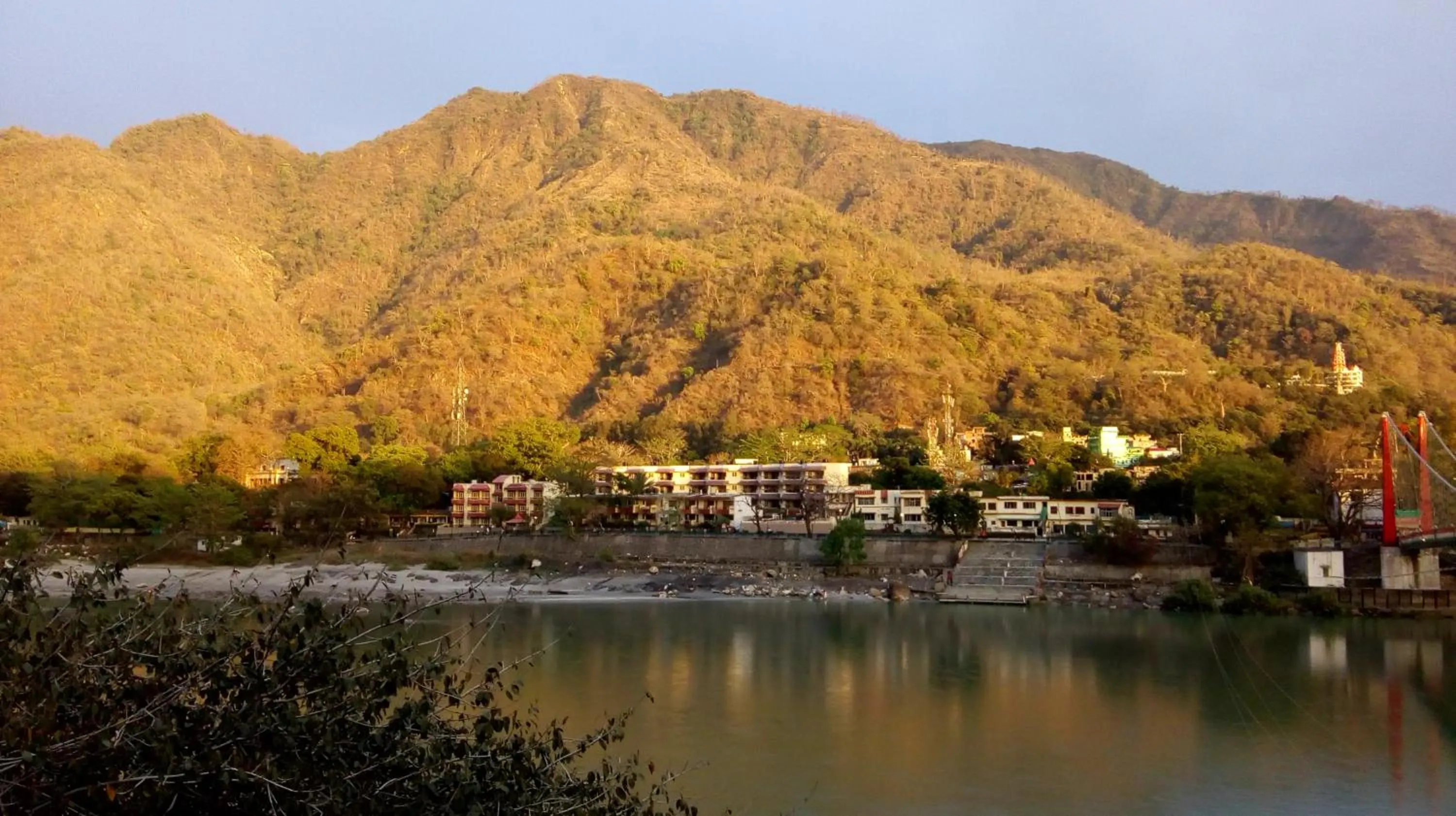 Sanidhya Inn