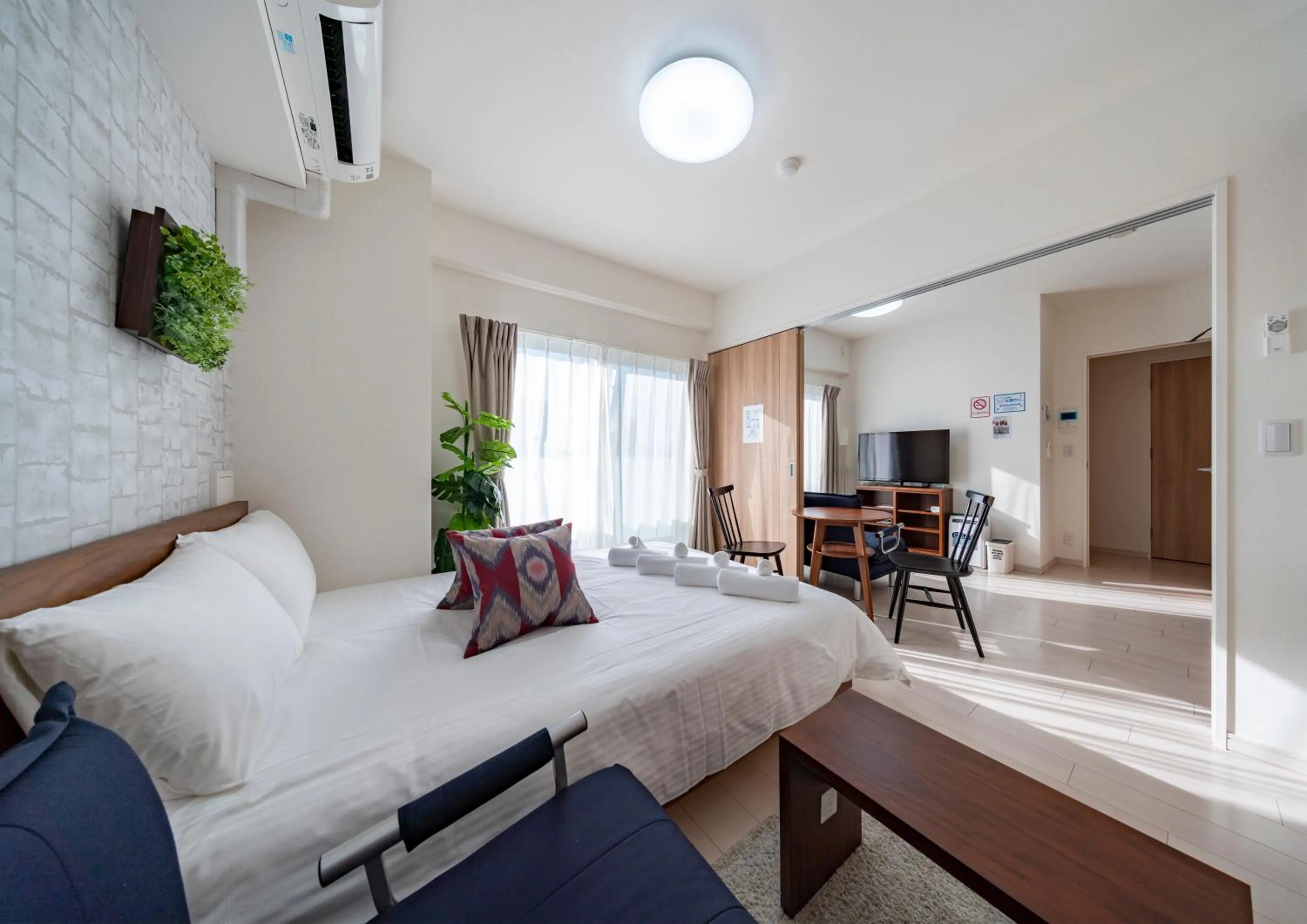 Bed in Meet Me Umeda Nishi