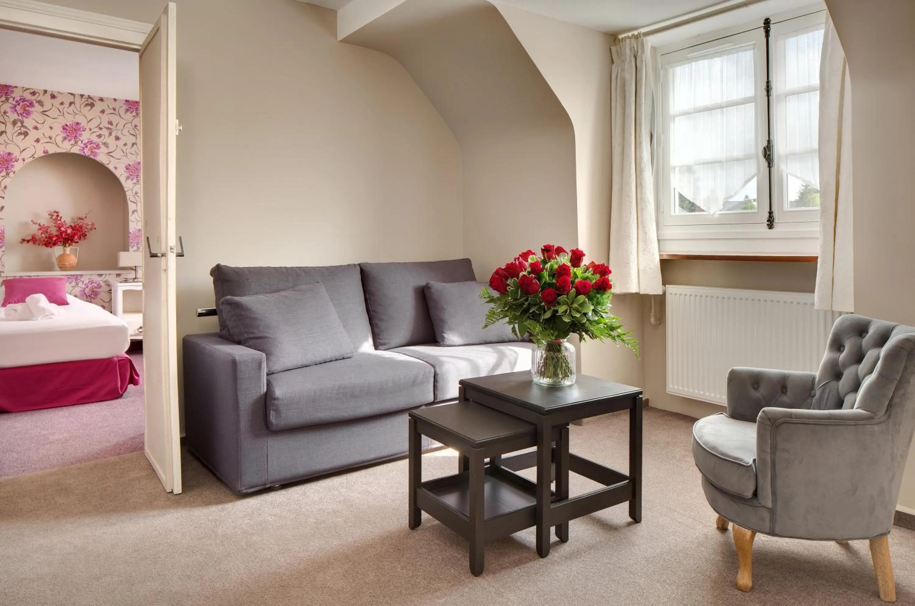 Photo of the whole room, Bed in Hotel La Roseraie