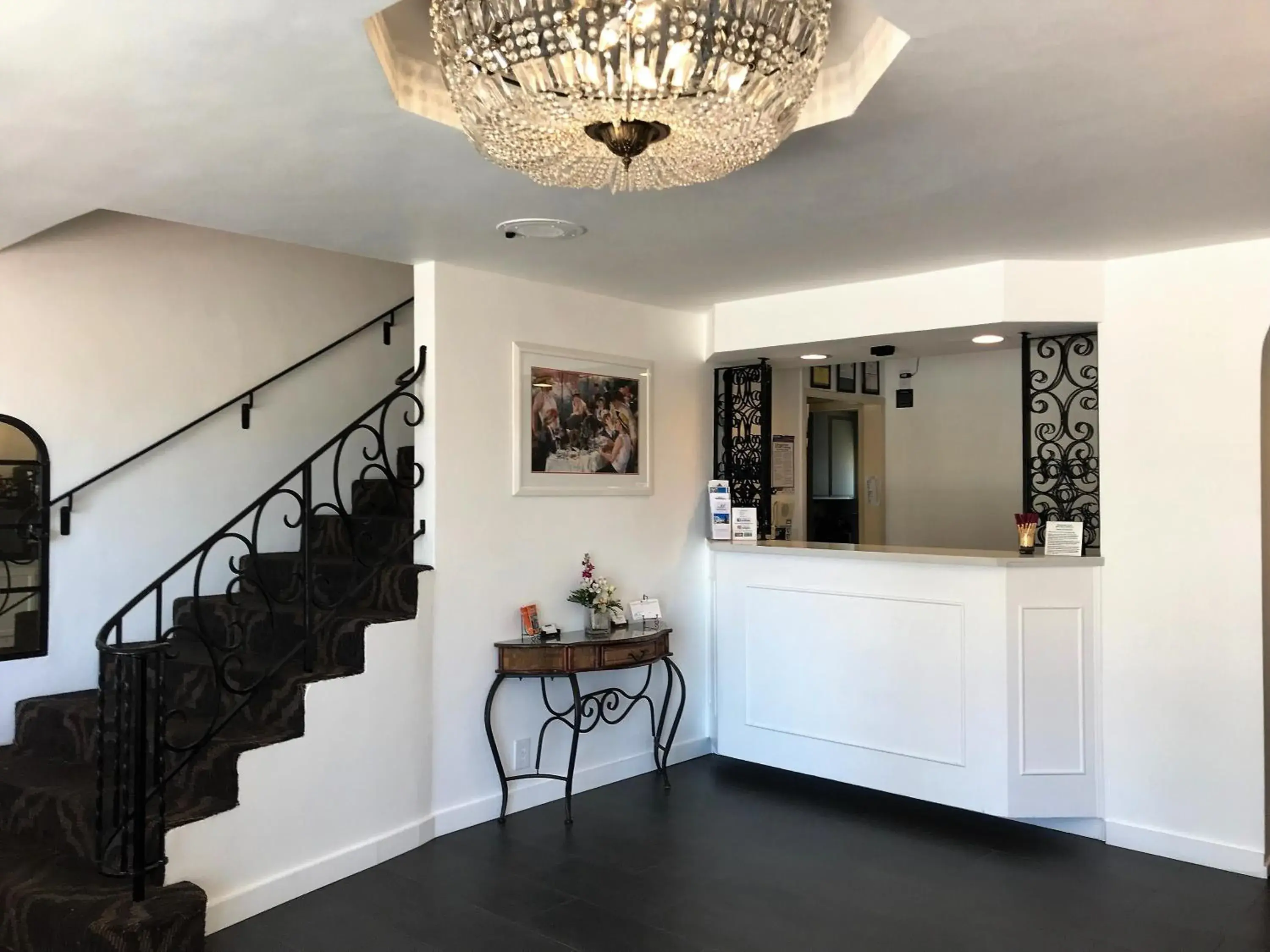 Lobby or reception in Masterpiece Hotel Lobby or reception in Masterpiece Hotel