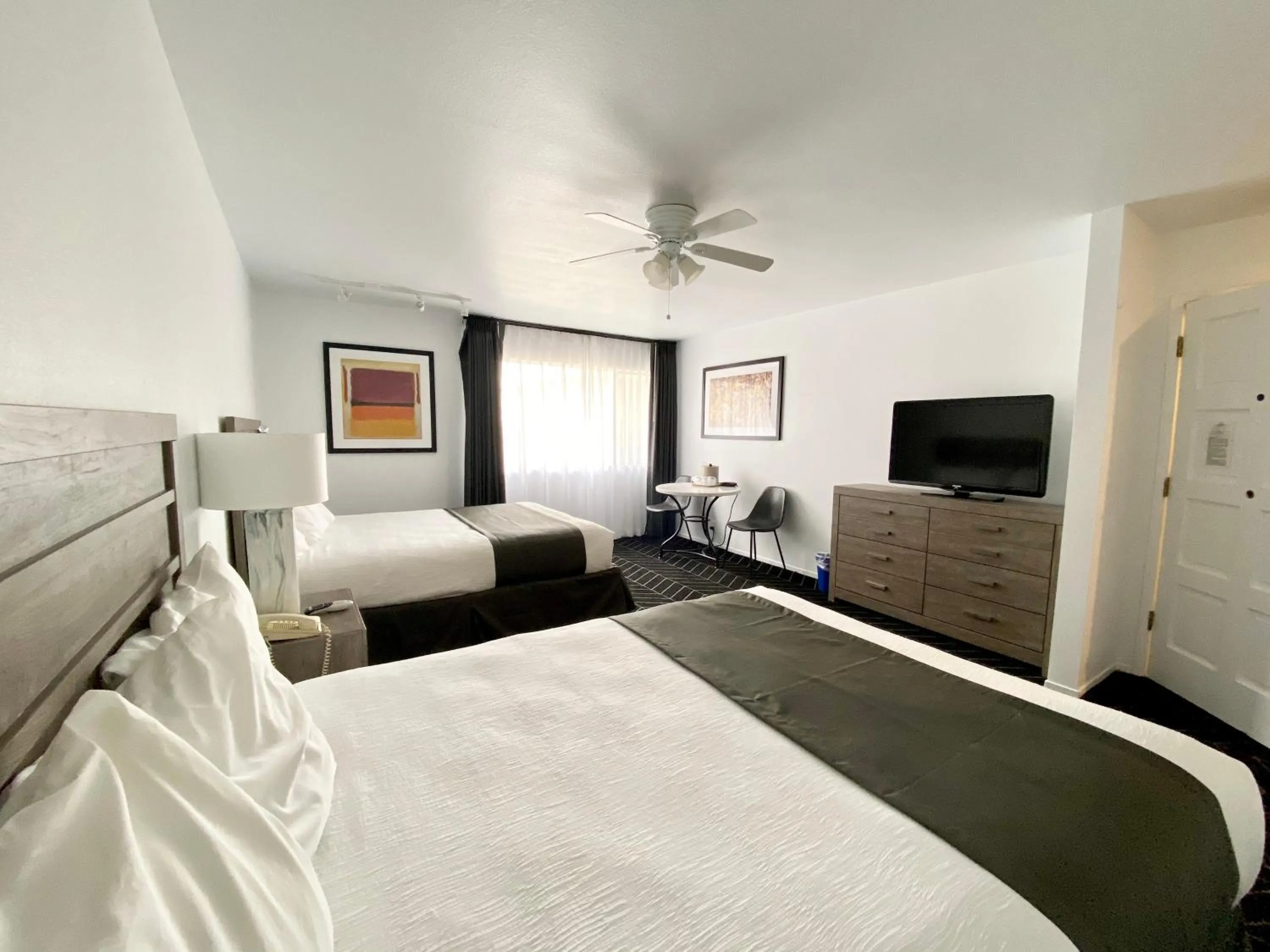 Bed in Masterpiece Hotel