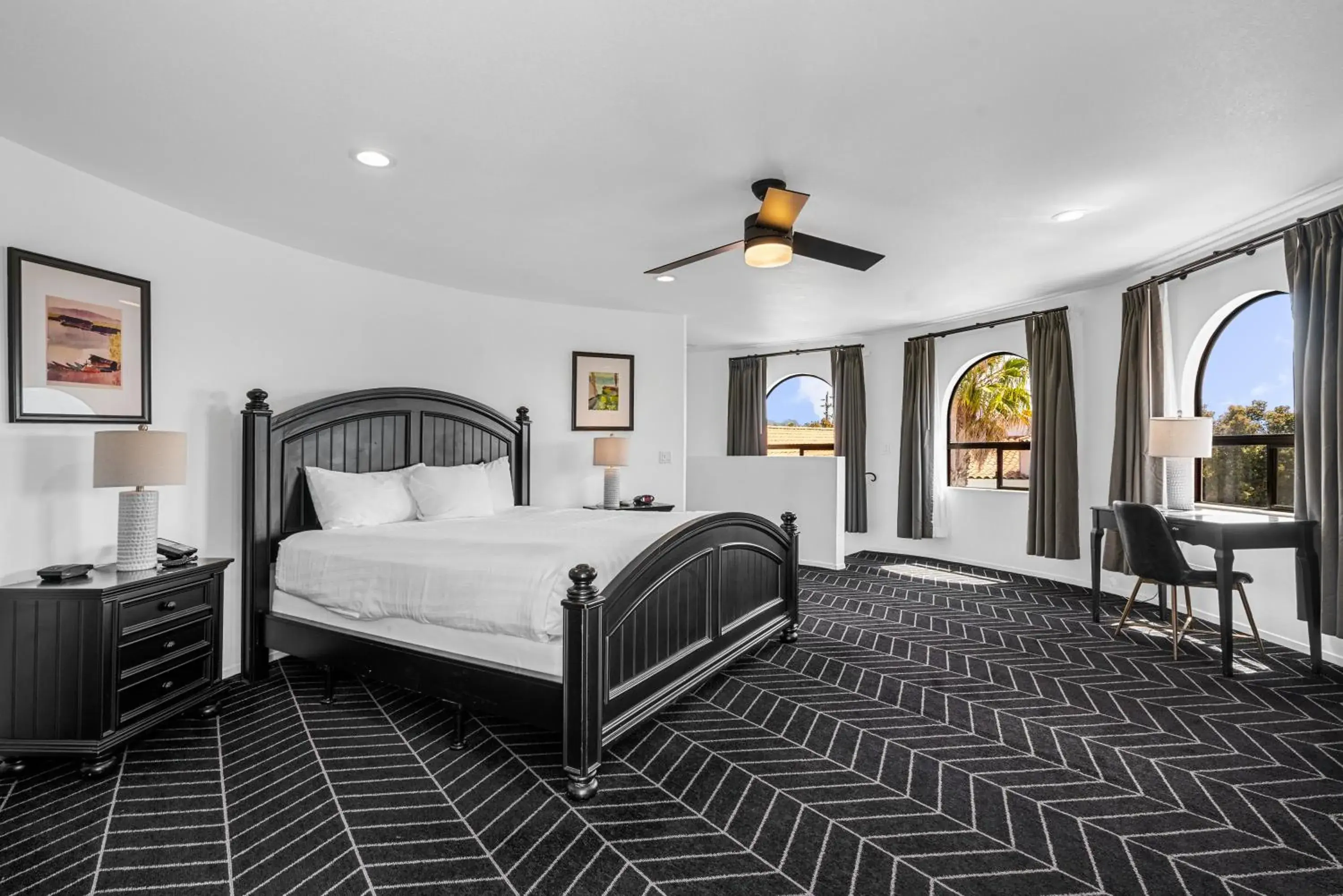 Bedroom, Bed in Masterpiece Hotel Bedroom, Bed in Masterpiece Hotel