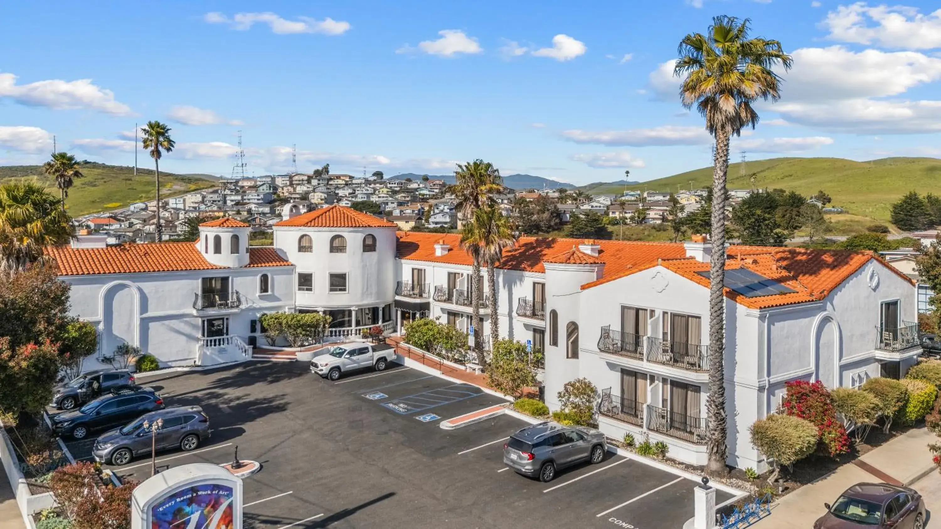 Property building in Masterpiece Hotel Property building in Masterpiece Hotel