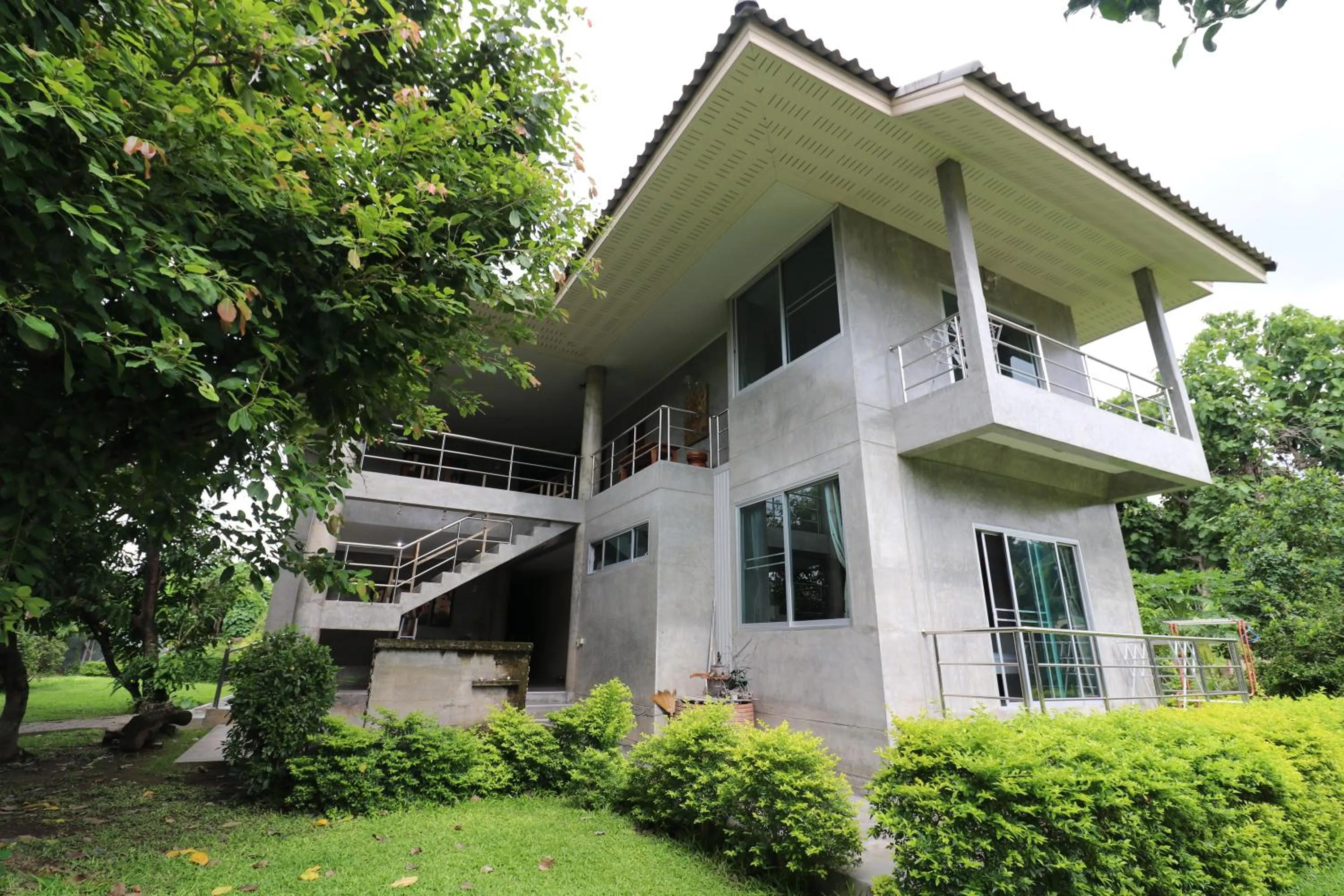 Property Building in GongKaew HuenKum Hotel