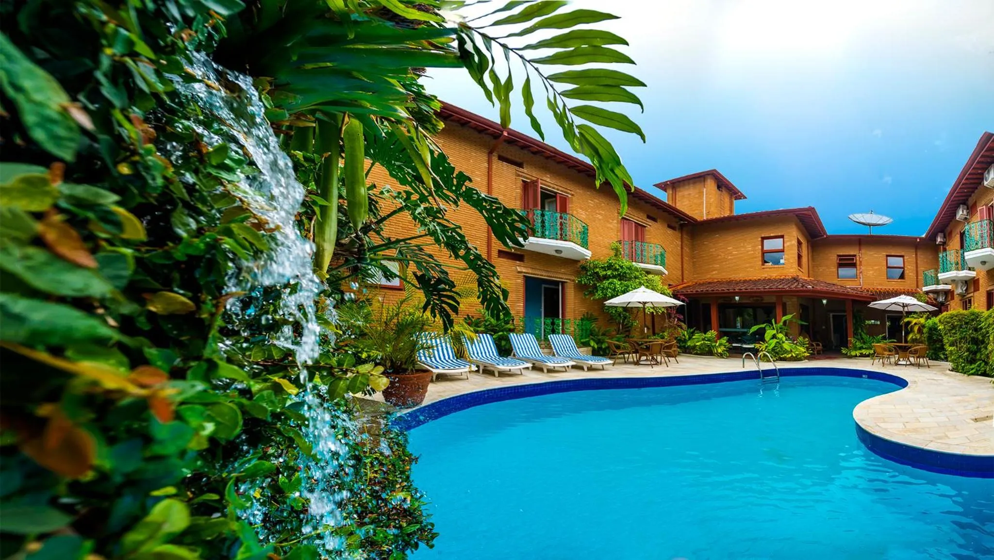 Pool view in Hotel Villa Di Rimini