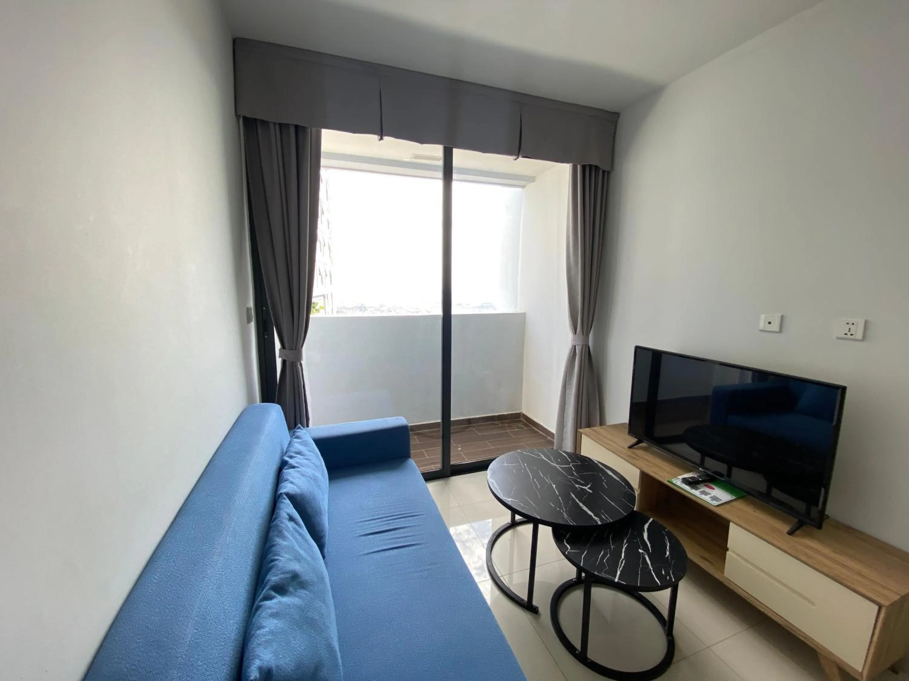 TV and multimedia in The Bridge Club