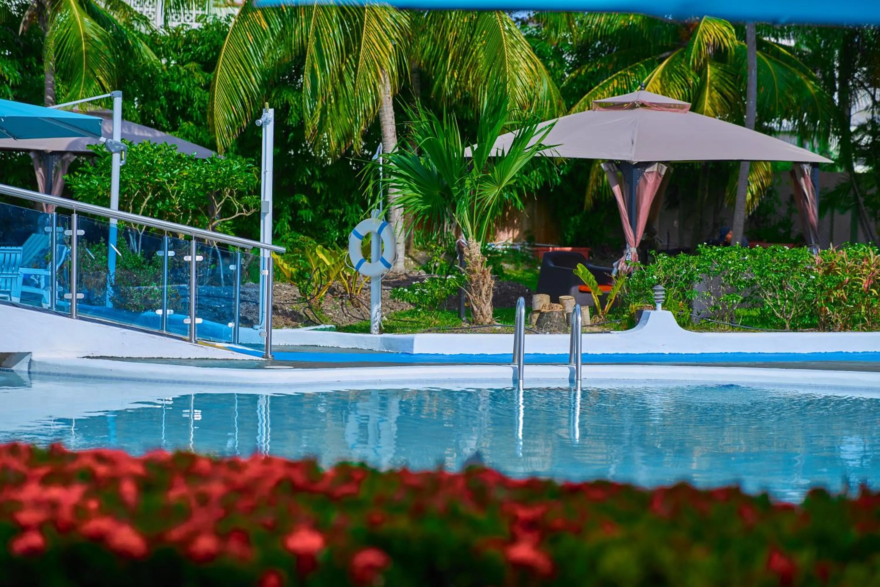 Garden in Sunbay Hotel