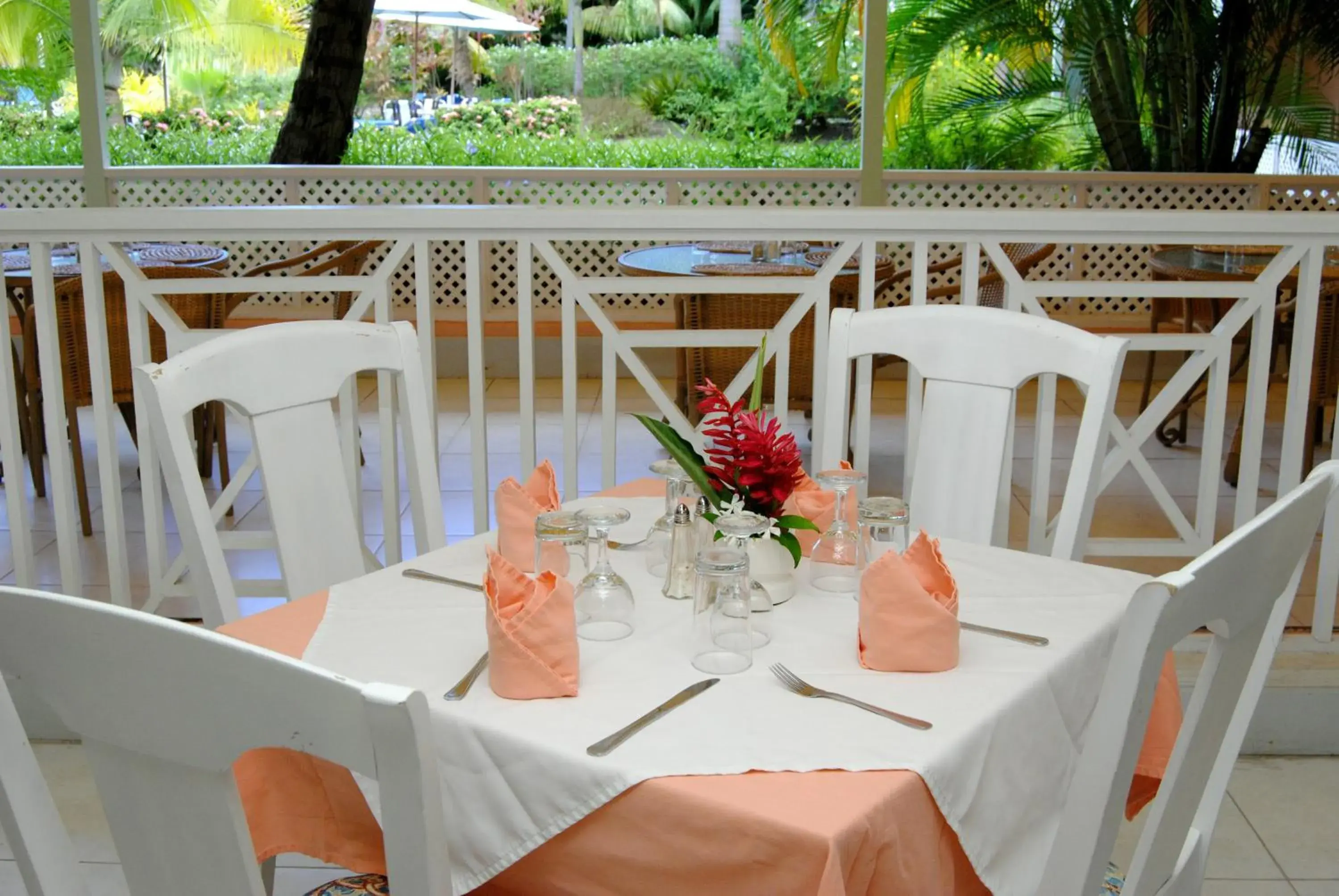 Restaurant/places to eat in Sunbay Hotel Restaurant/places to eat in Sunbay Hotel