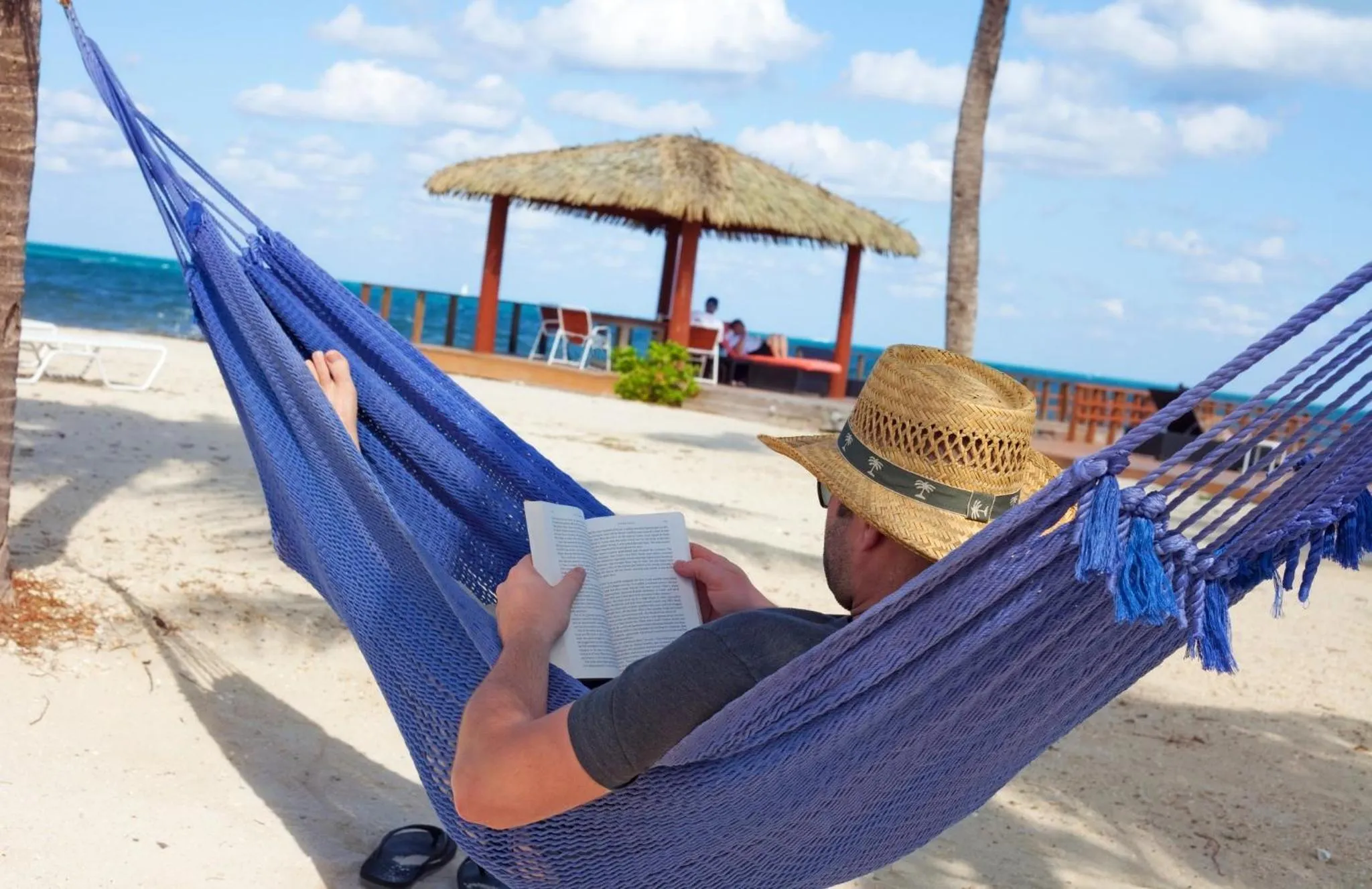 Lobby or reception in Holiday Inn Resort Grand Cayman by IHG