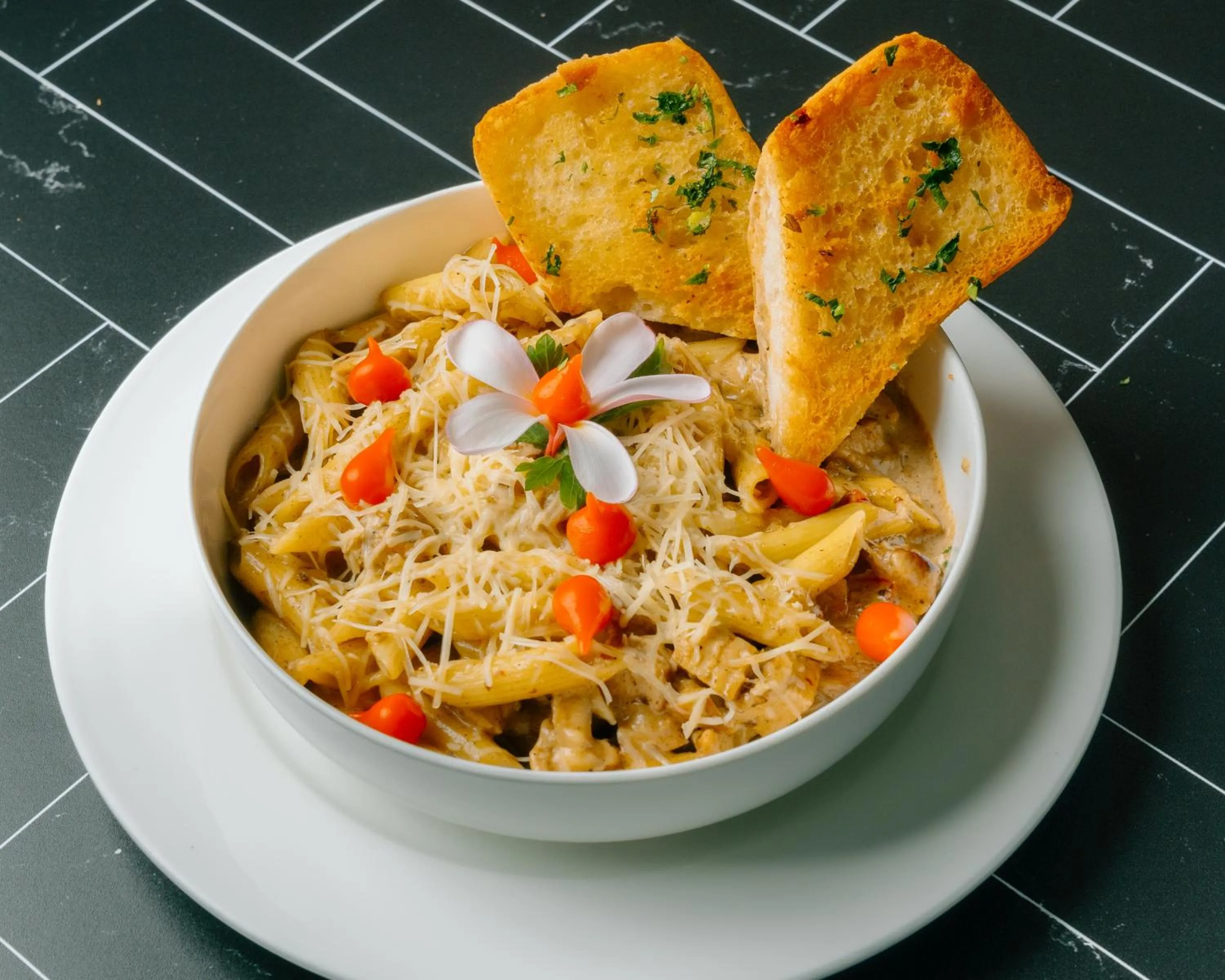 Food and drinks in Holiday Inn Resort Grand Cayman by IHG