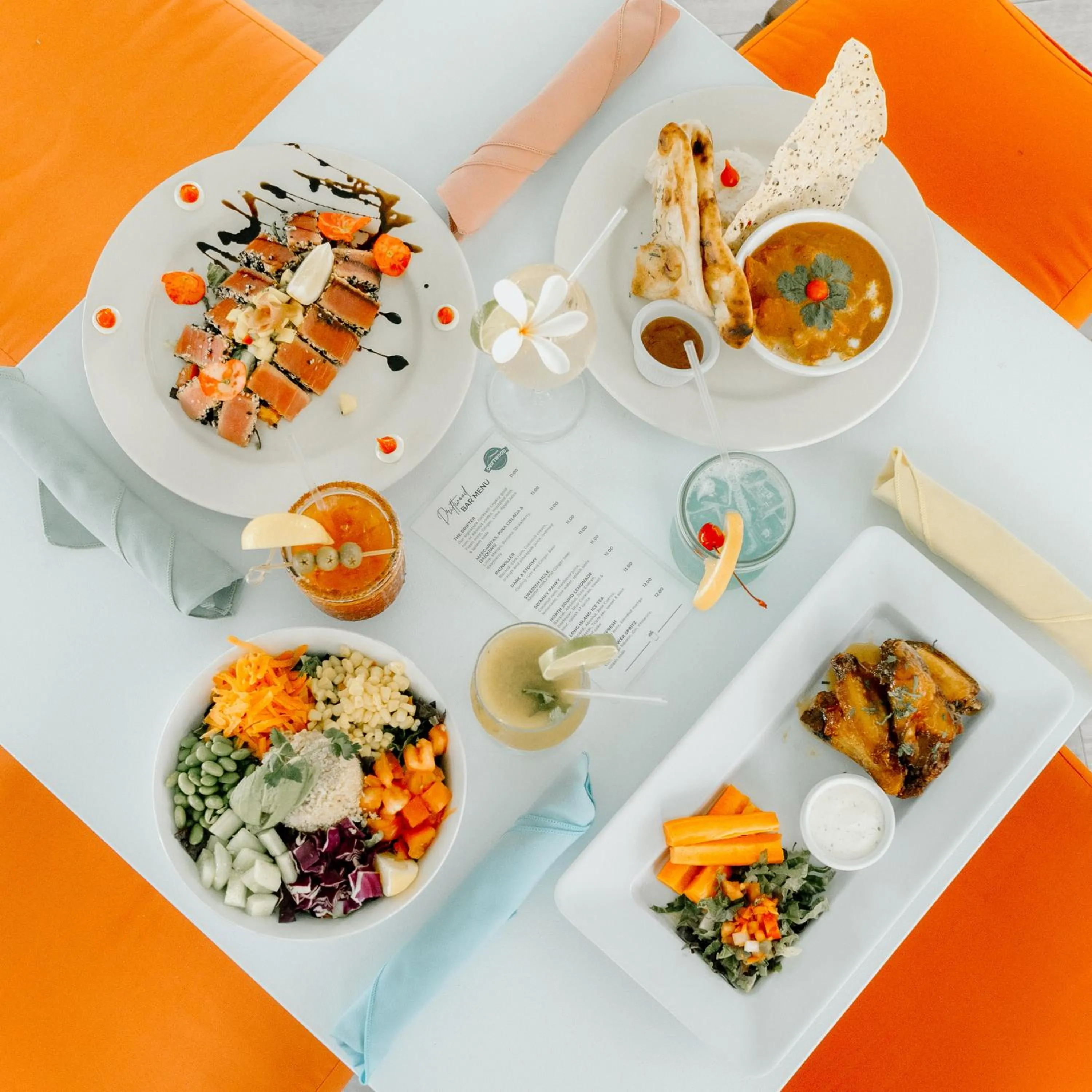 Food and drinks in Holiday Inn Resort Grand Cayman by IHG