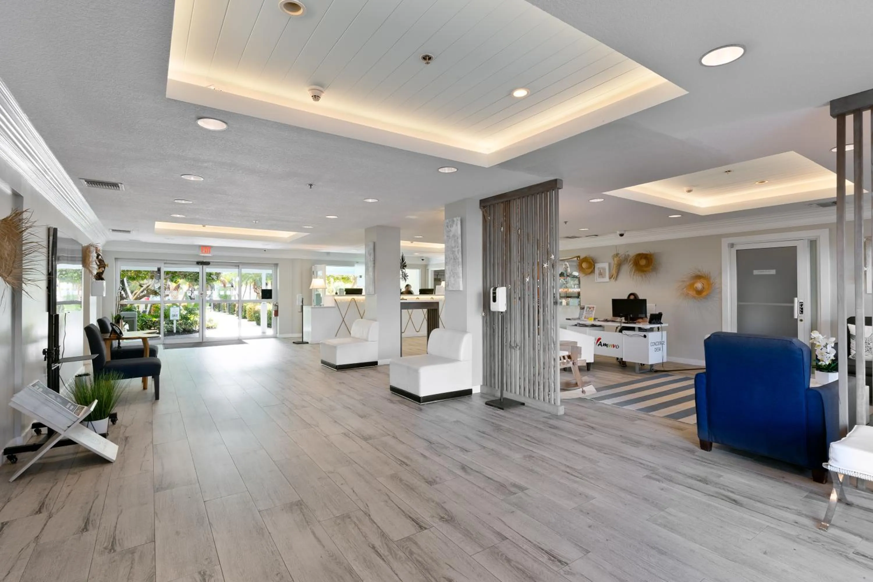 Lobby or reception in Holiday Inn Resort Grand Cayman by IHG