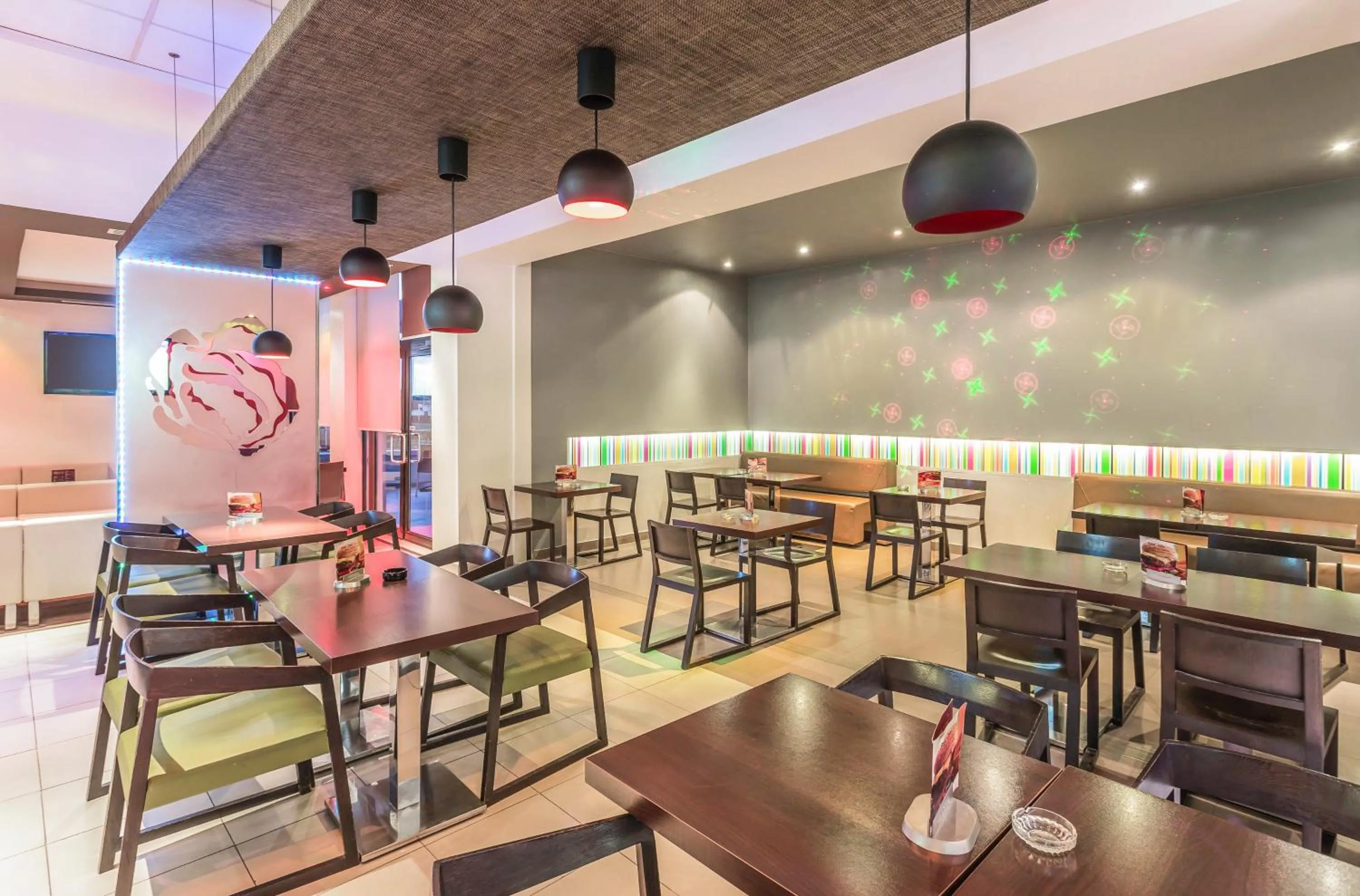 Lunch in ibis Oran les Falaises