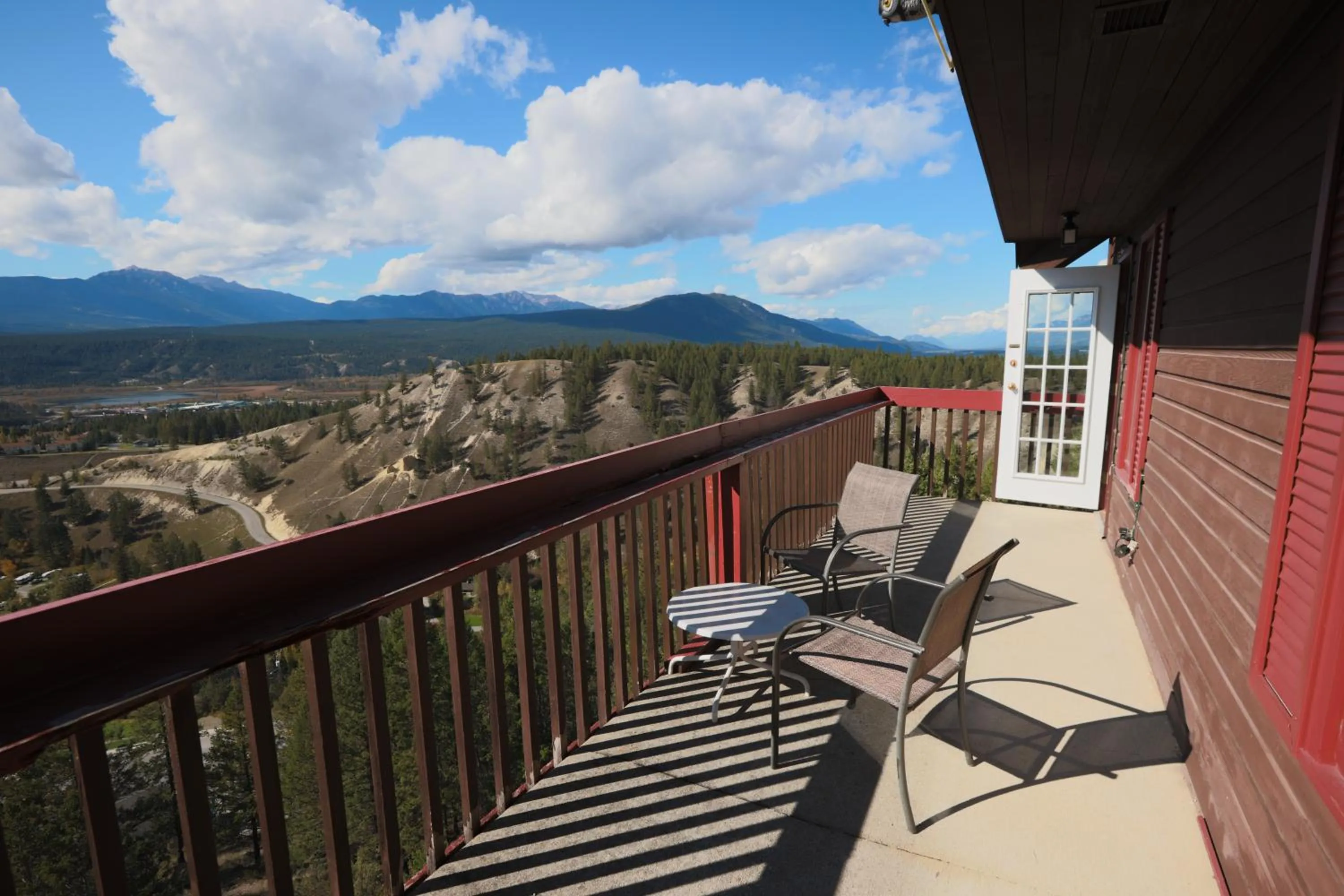 Balcony/Terrace in Radium Chalet
