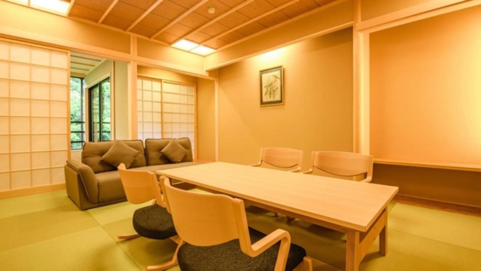 Living room in Shirasagiyu Tawaraya